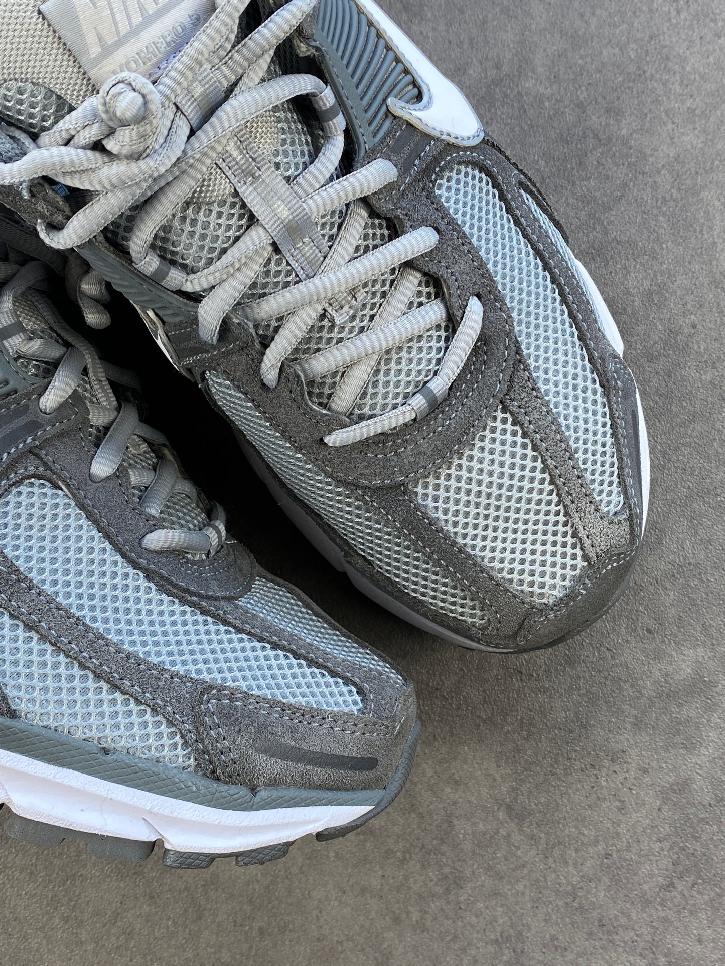 Nike Zoom Vomero 5 Cool Grey Wolf Grey