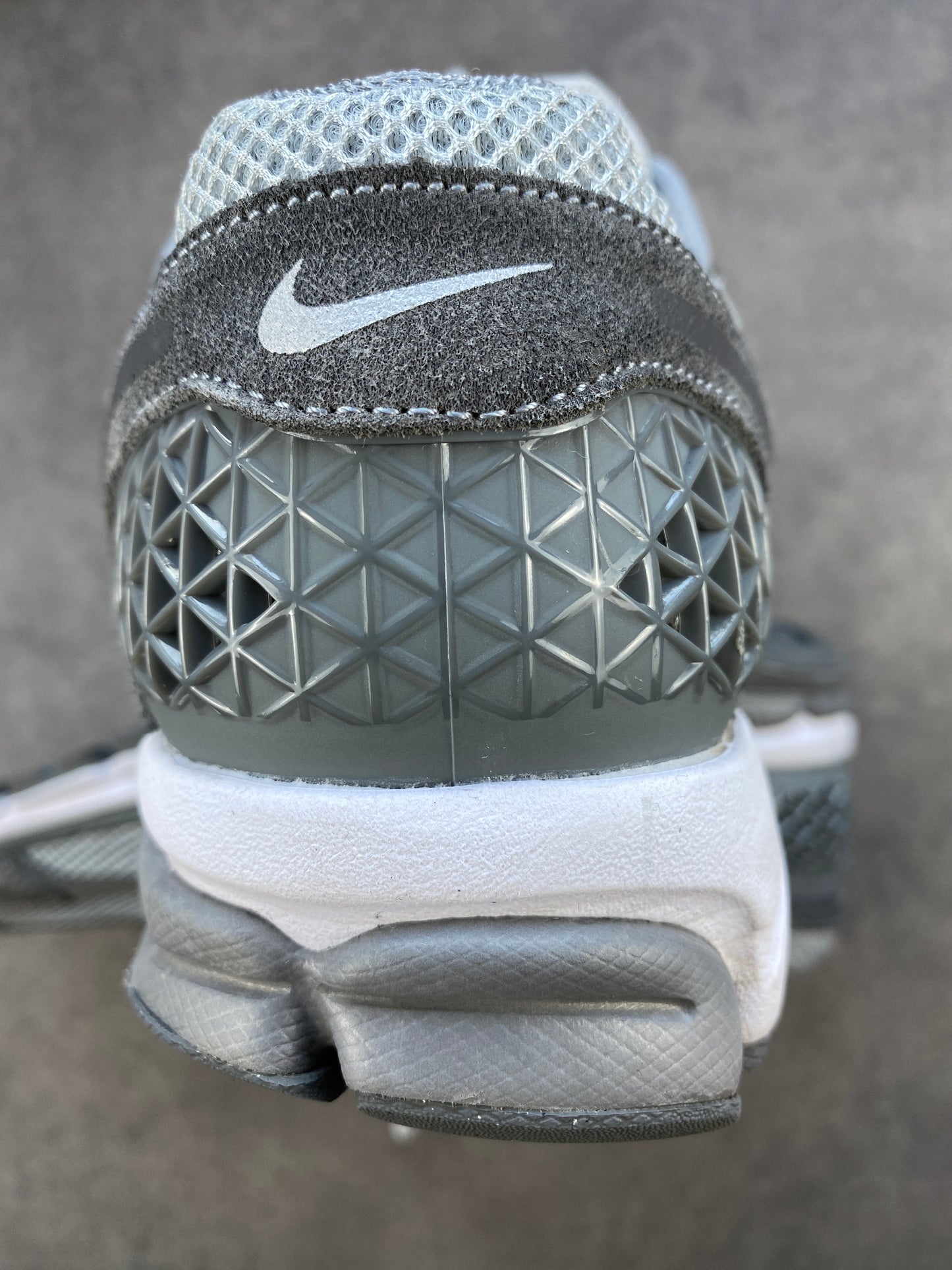 Nike Zoom Vomero 5 Cool Grey Wolf Grey