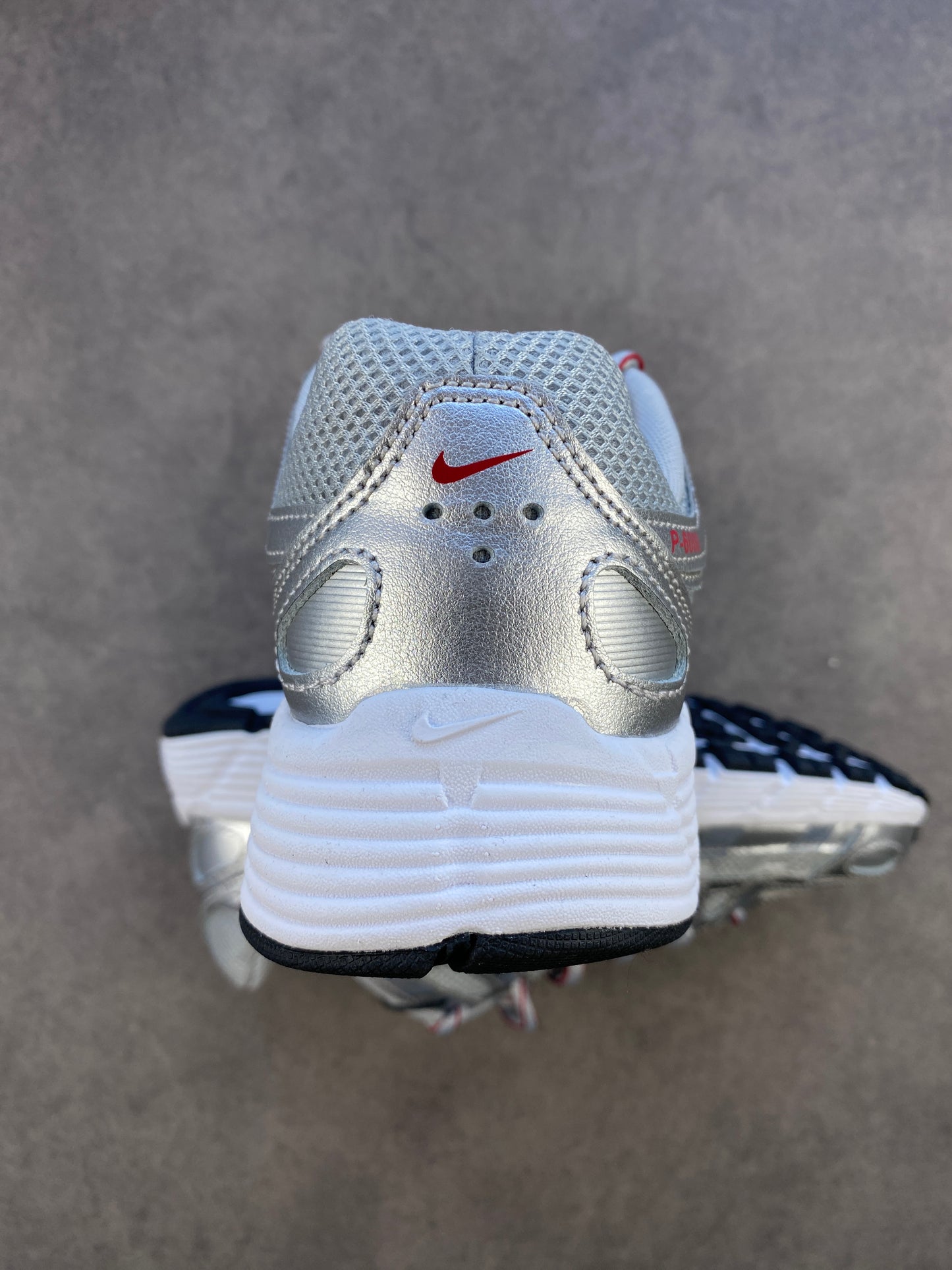 Nike P-6000 Metalic Silver Cool Red