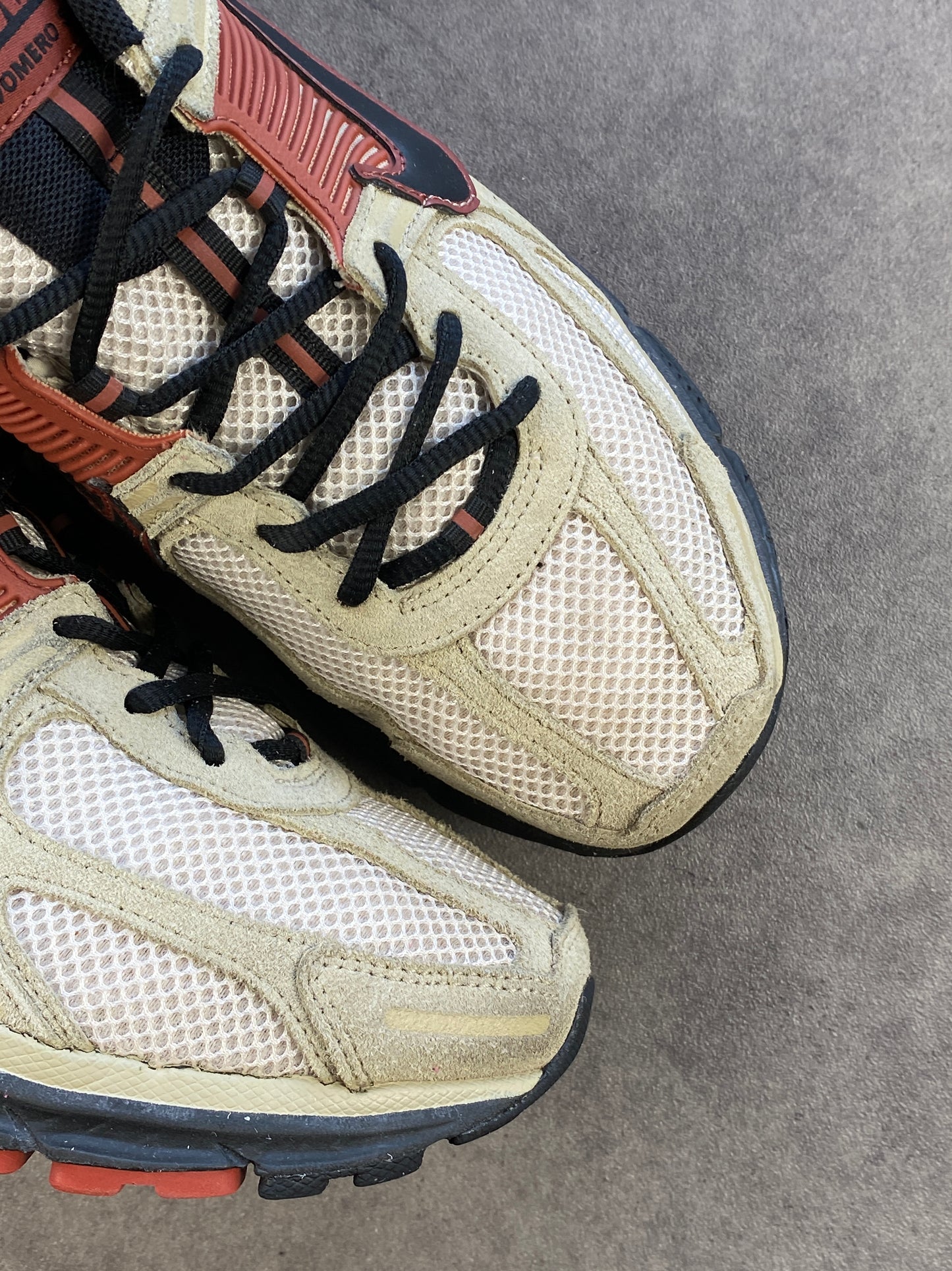 Nike Zoom Vomero 5 Desert Khaki
