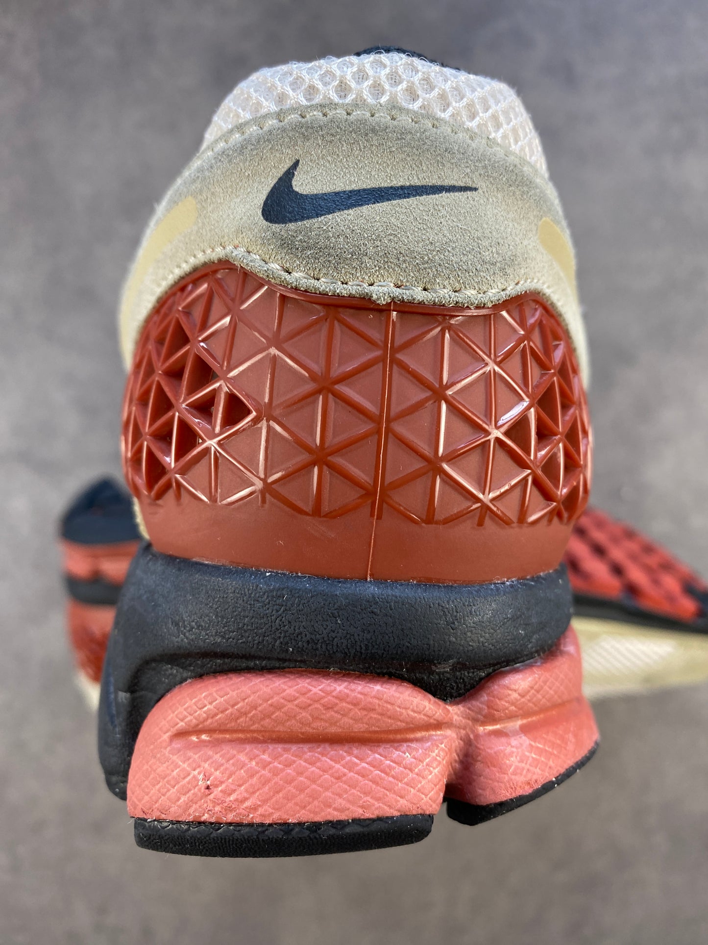 Nike Zoom Vomero 5 Desert Khaki
