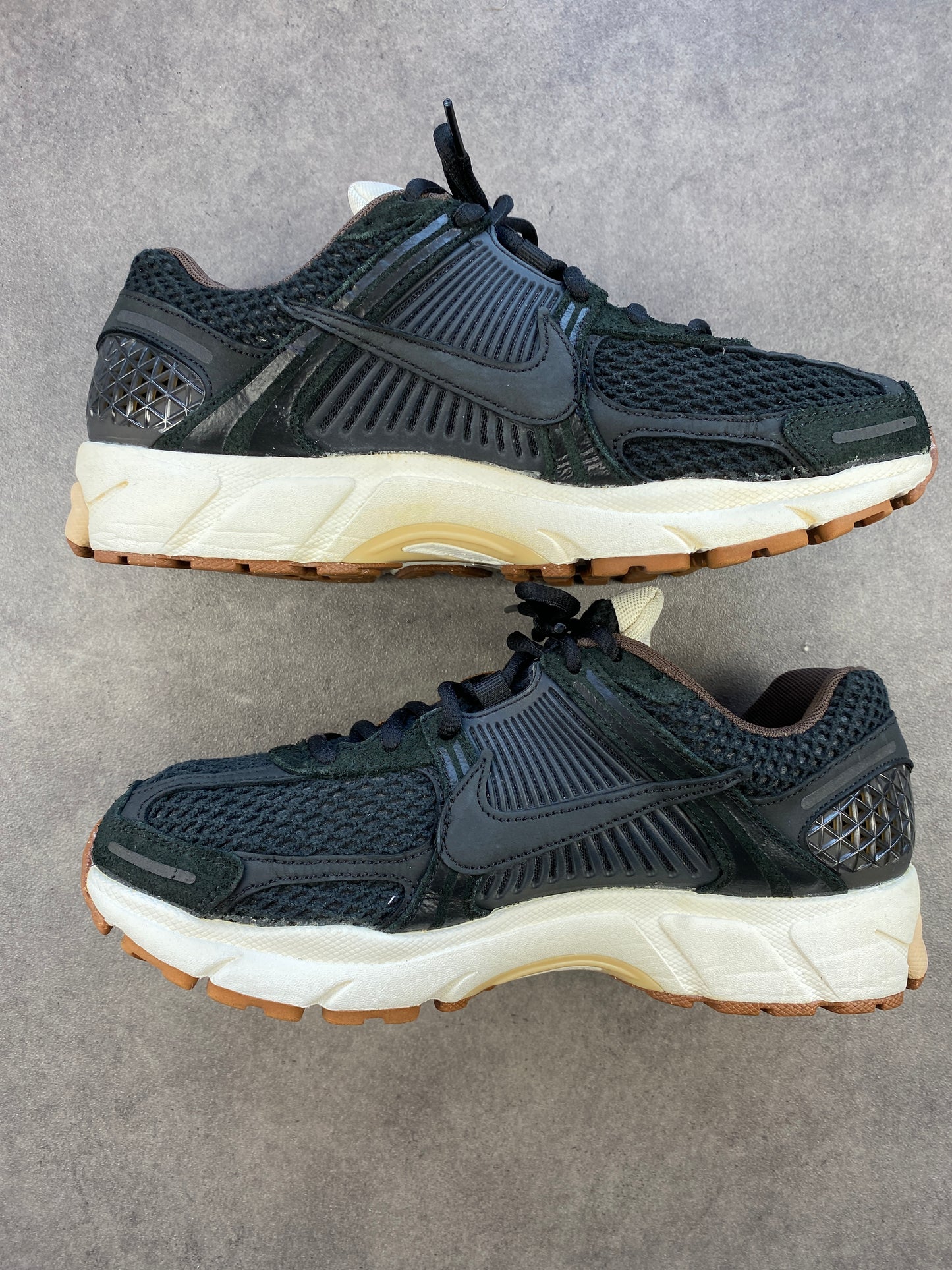 Nike Zoom Vomero 5 Black Sesame