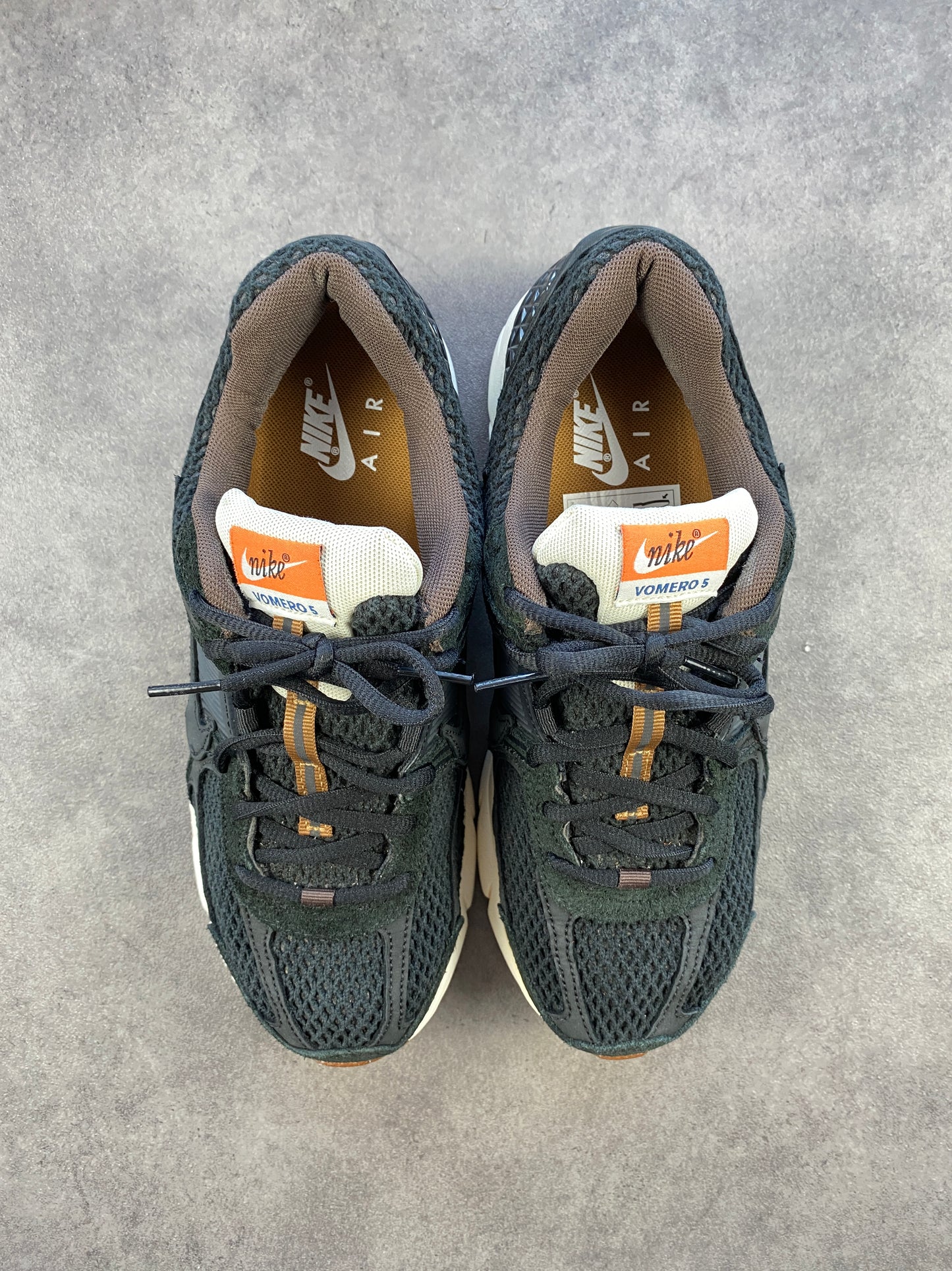 Nike Zoom Vomero 5 Black Sesame