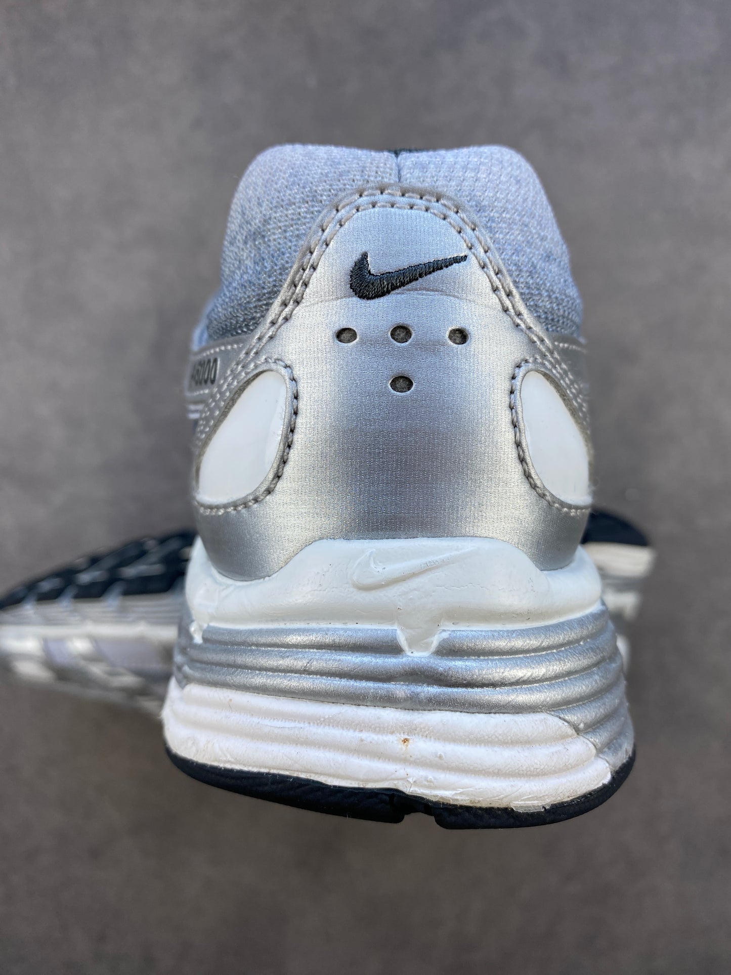 Nike P-6000 Metallic Silver Summit White-Wolf Grey
