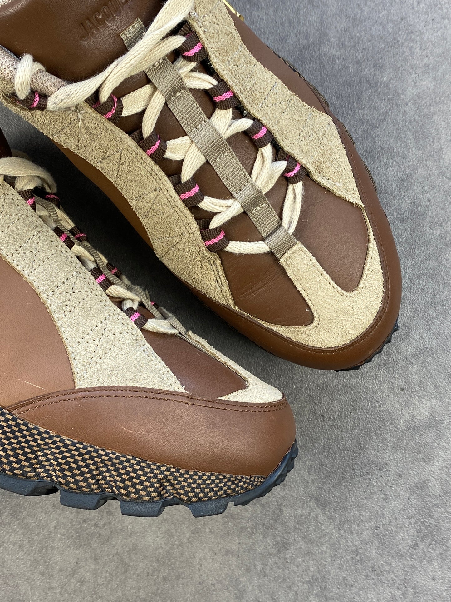 Nike Air Humara LX Jacquemus Ale Brown Gold