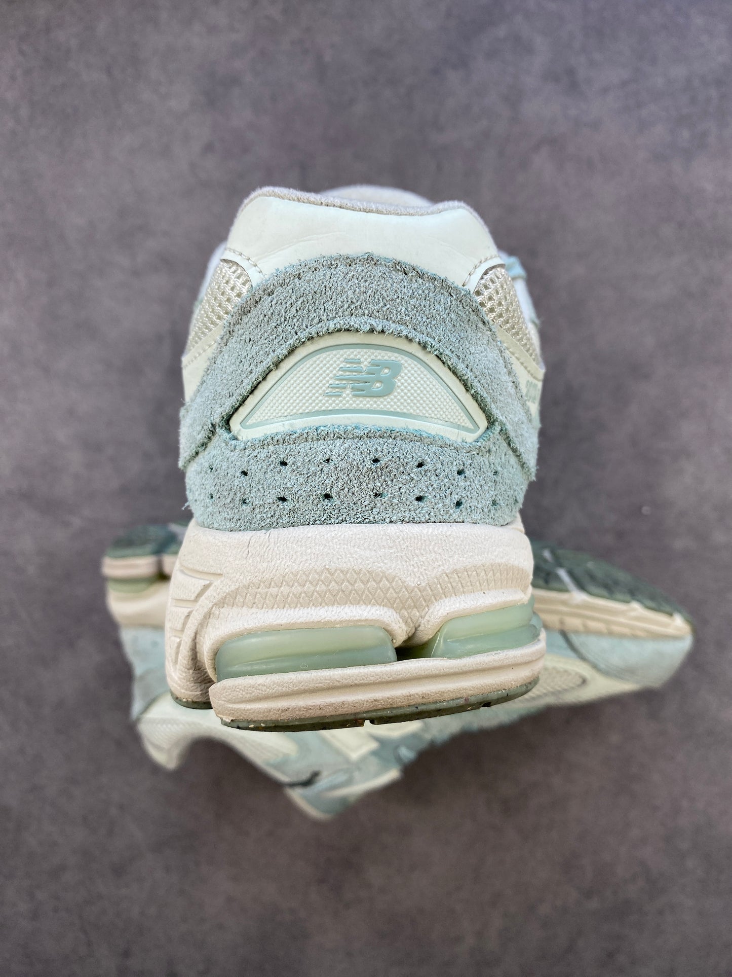 New Balance 2002R Pistachio