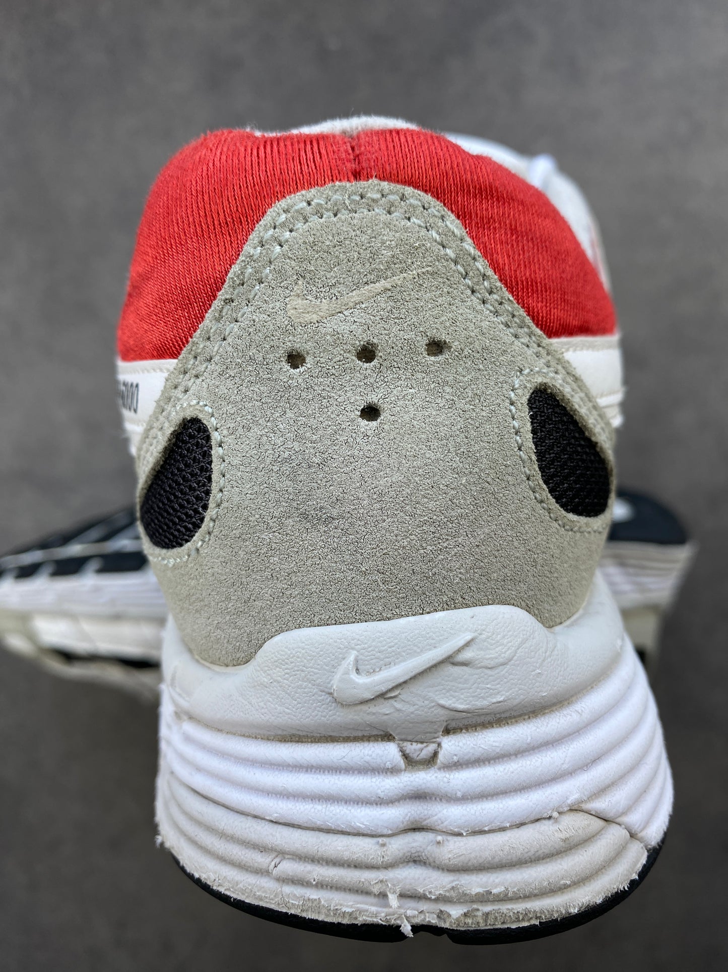 Nike P-6000 White University Red