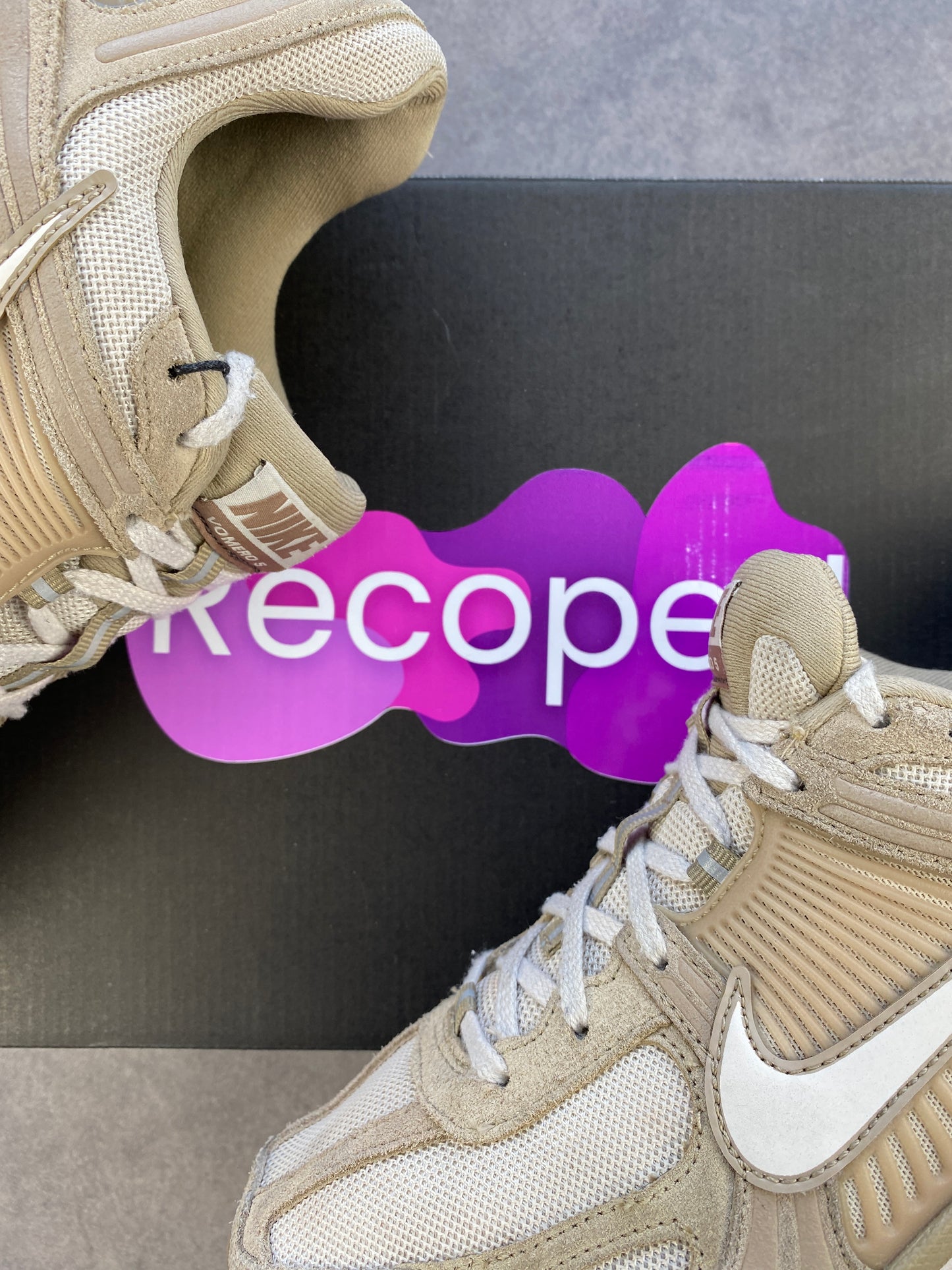 Nike Zoom Vomero 5 Khaki