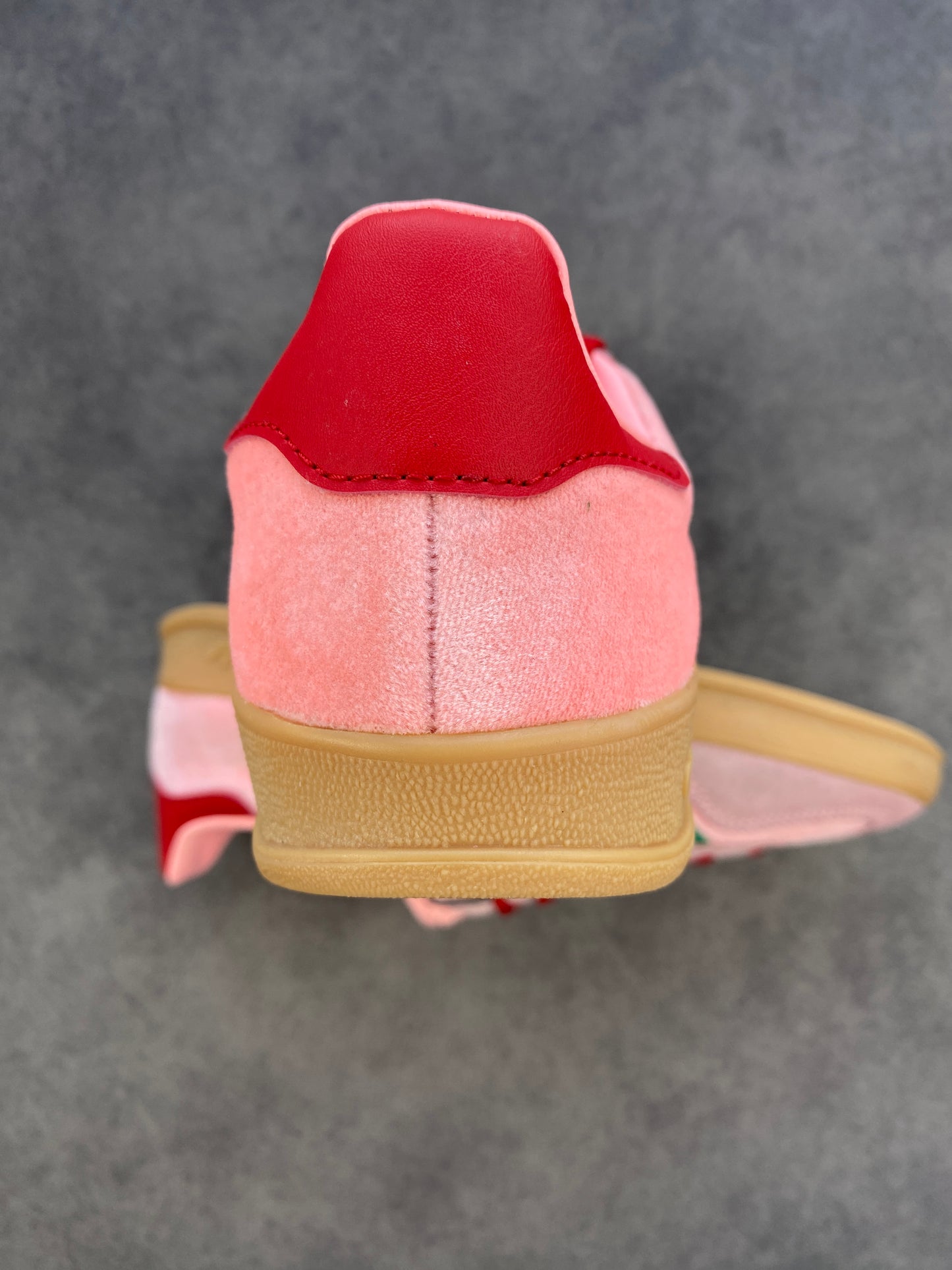 Adidas Gazelle Indoor Glow Pink