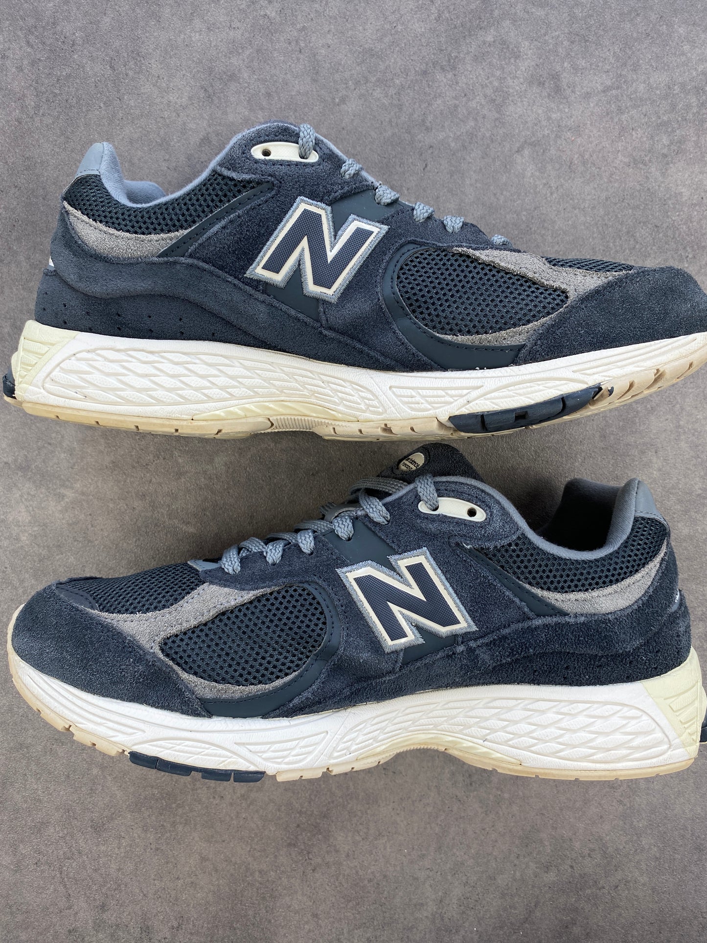 New Balance 2002R Black Dark Grey