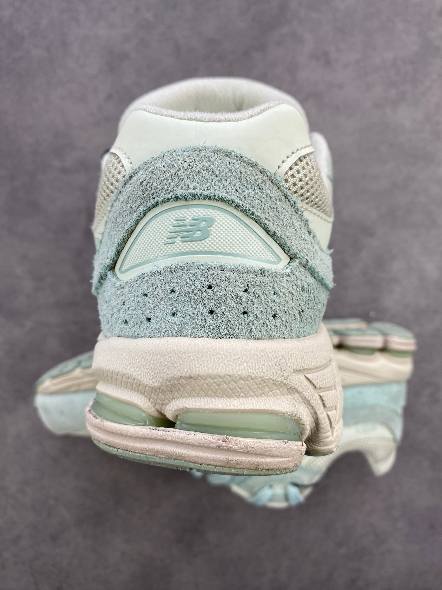 New Balance 2002R Pistachio