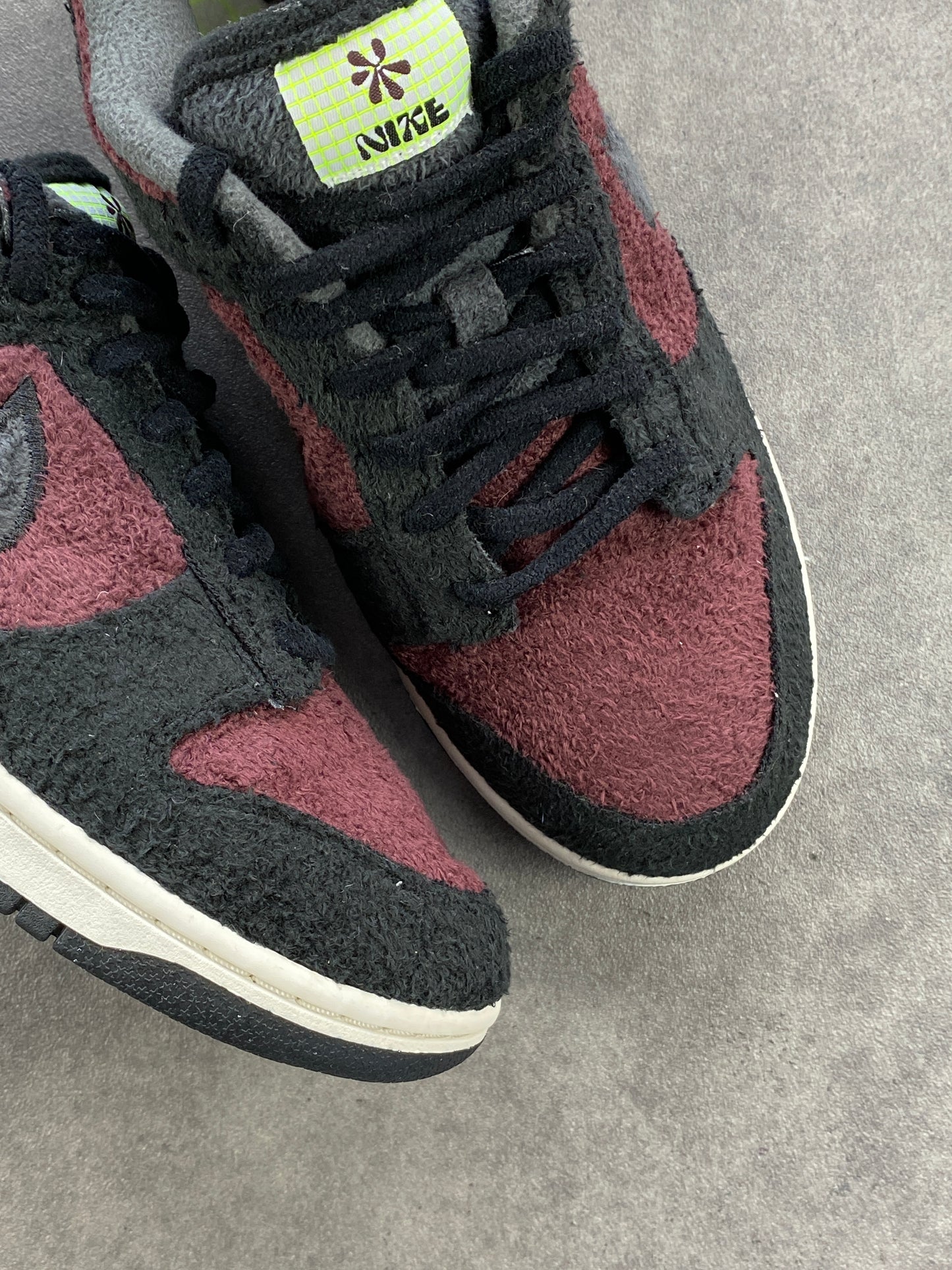 Nike Dunk Low SE Fleece Pack Bordeaux Crush