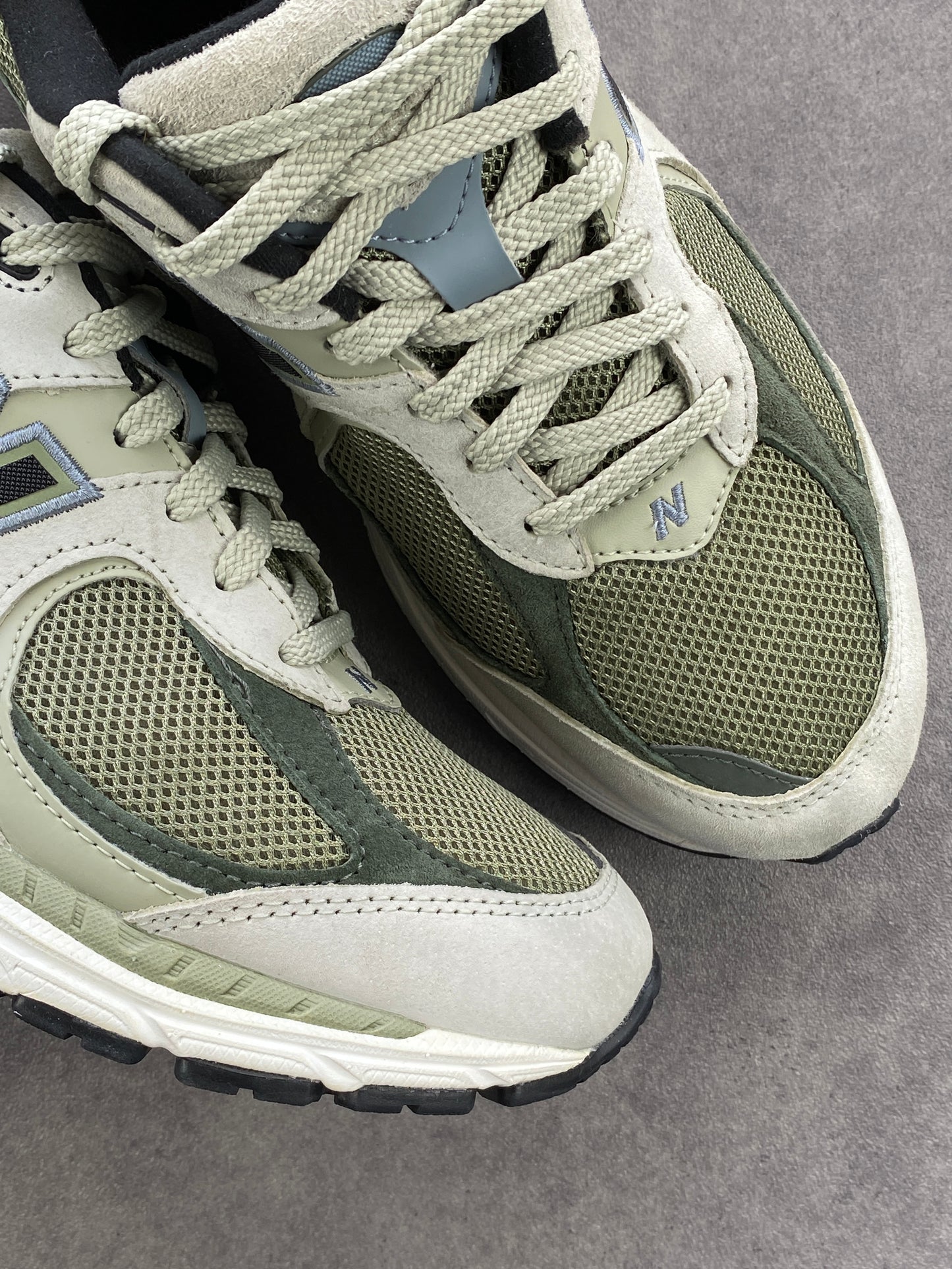 New Balance 2002R Silver Pine Olive Leaf