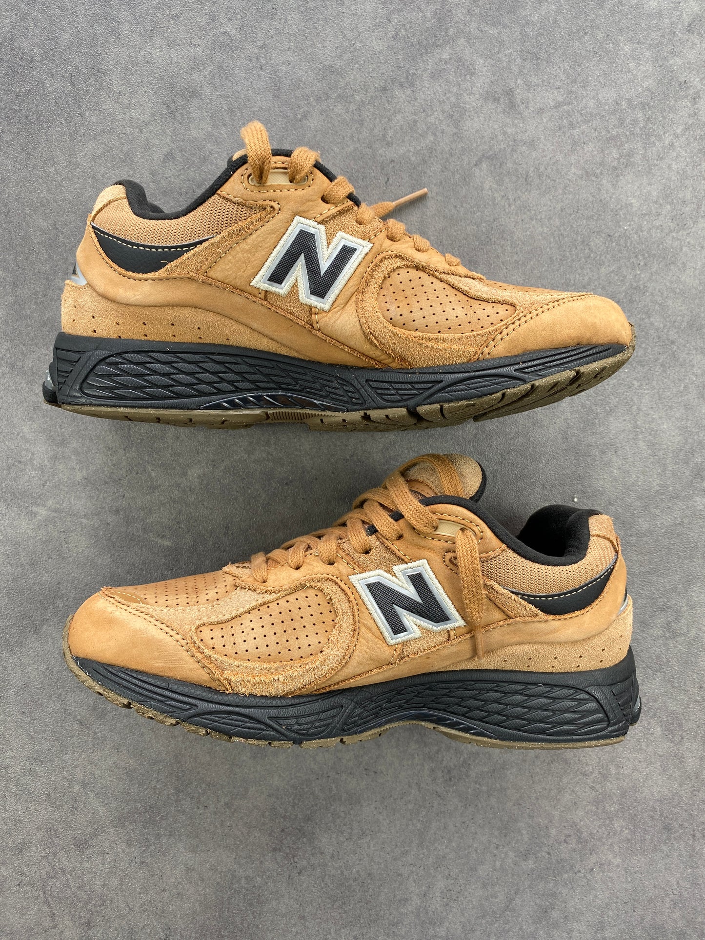 New Balance 2002R Tobacco