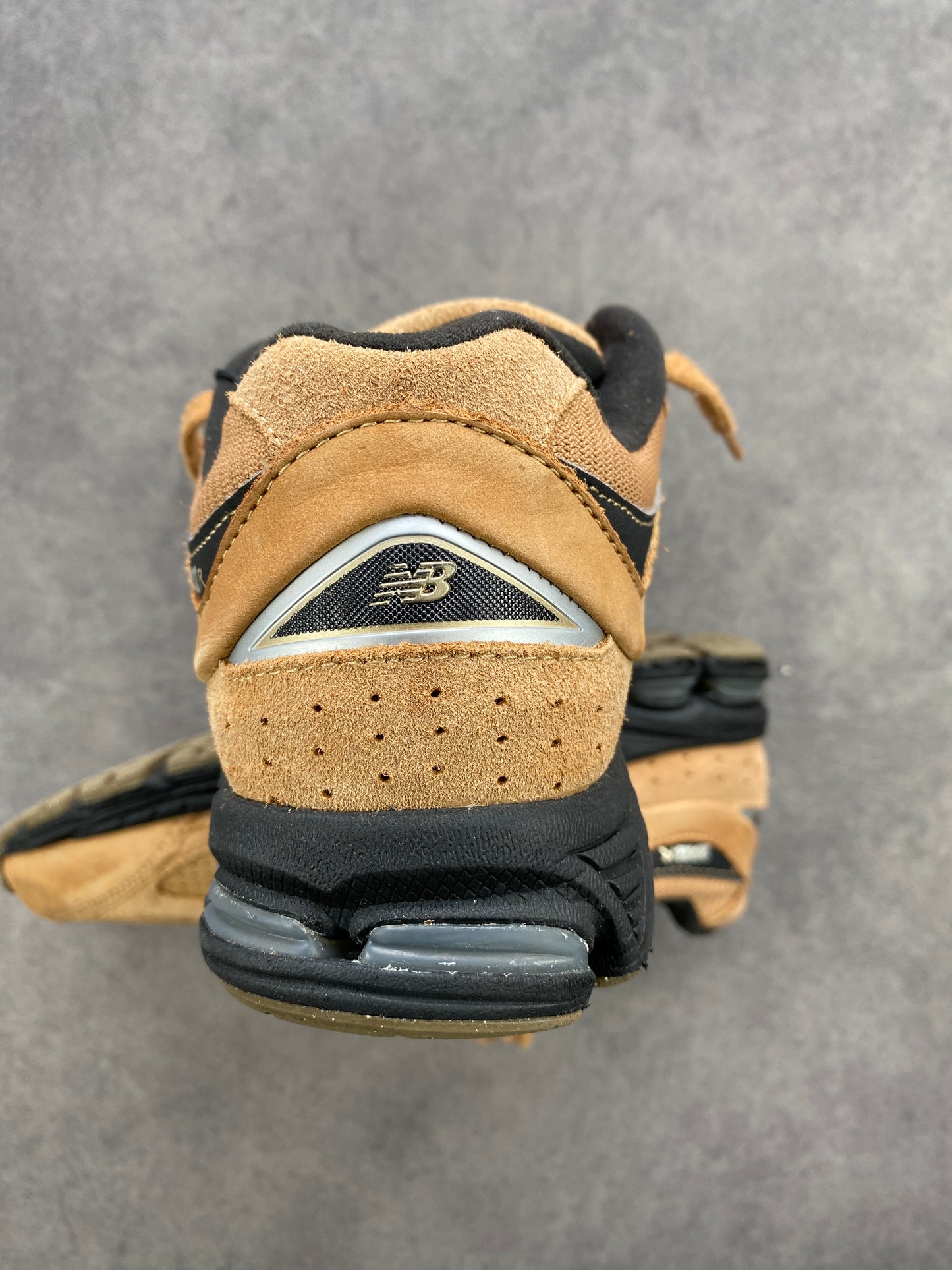 New Balance 2002R Tobacco
