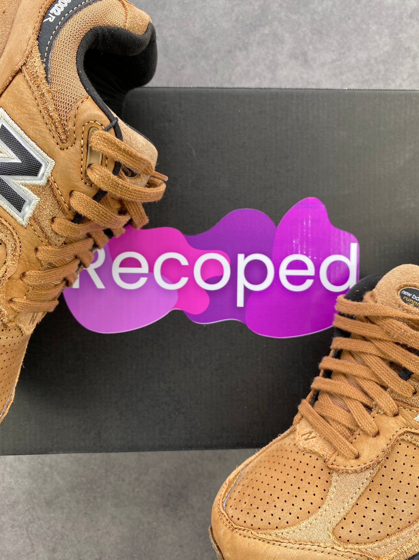 New Balance 2002R Tobacco