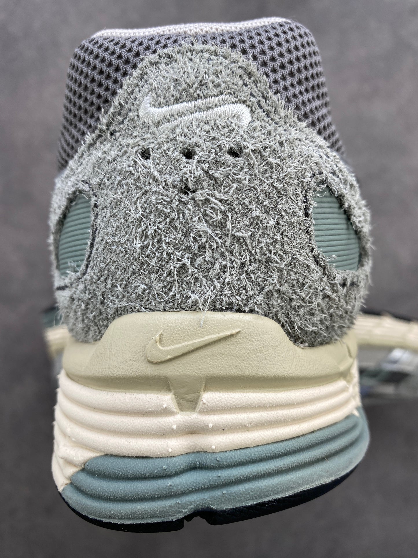 Nike P-6000 Flat Pewter