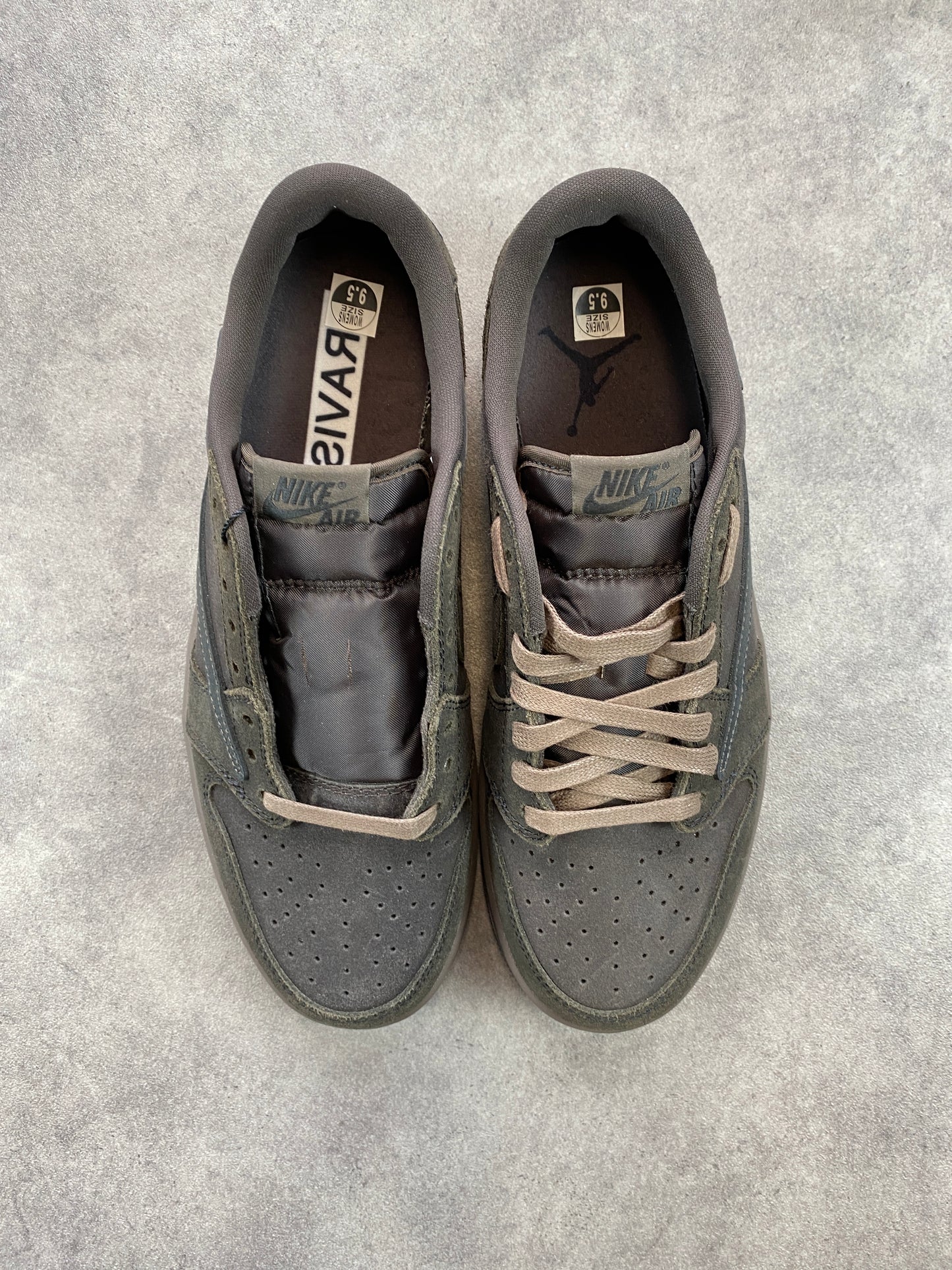 Jordan 1 Retro Low OG SP Travis Scott Velvet Brown