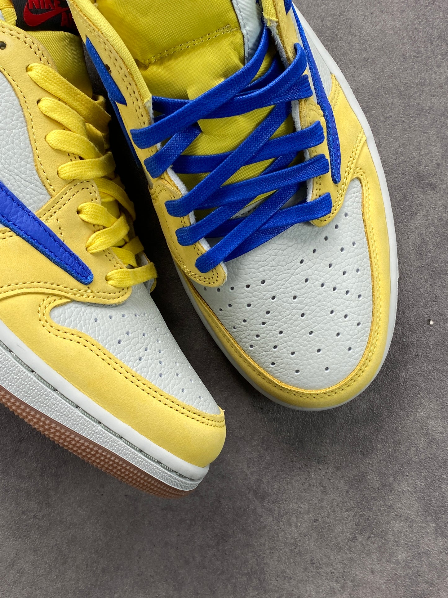 Jordan 1 Retro Low OG SP Travis Scott Canary