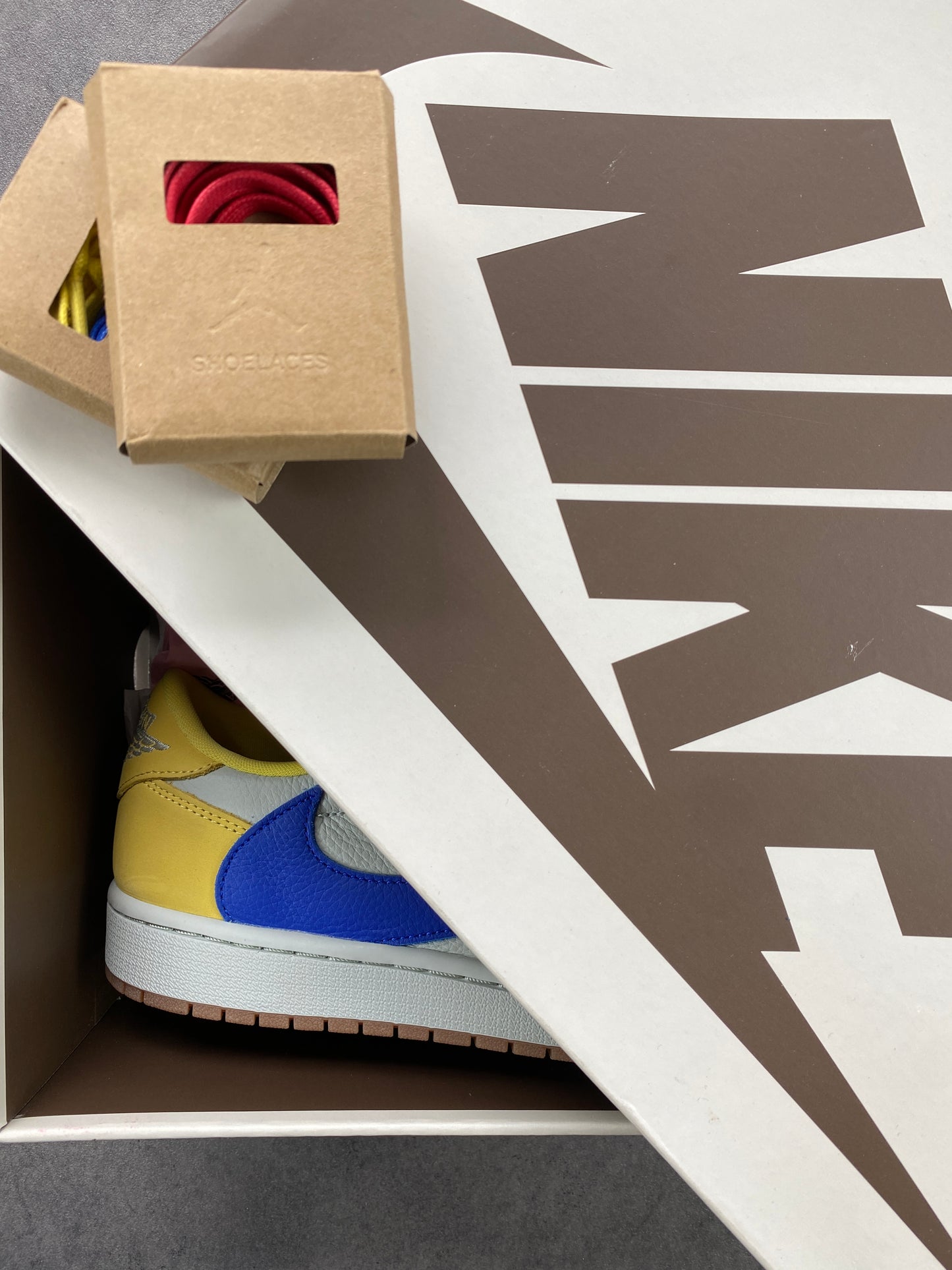 Jordan 1 Retro Low OG SP Travis Scott Canary