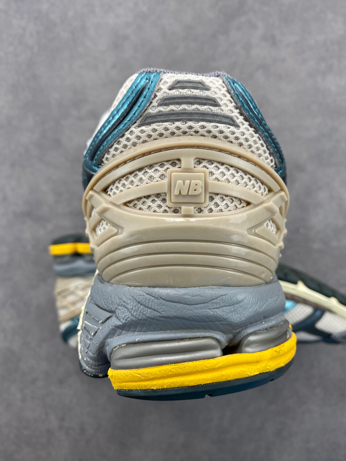 New Balance 1906R Metallic Teal New Spruce