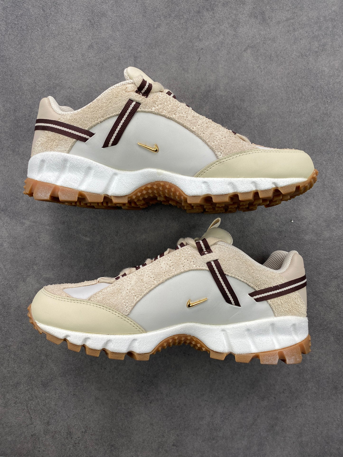 Nike Air Humara LX Jacquemus Light Bone Gold