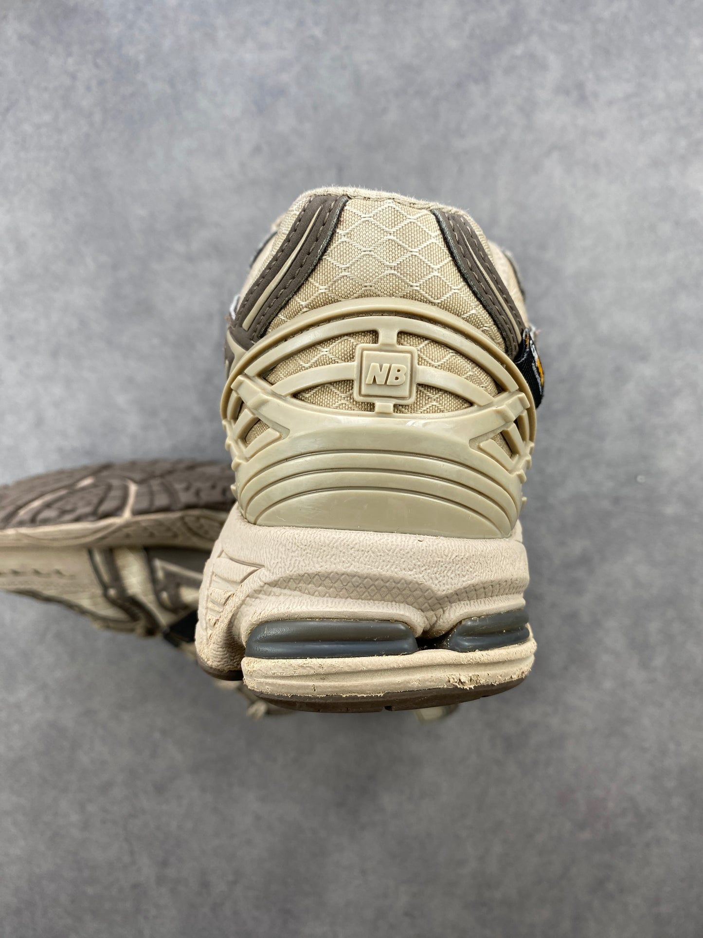 New Balance 1906R Cordura Brown Black (Courir Exclusive)