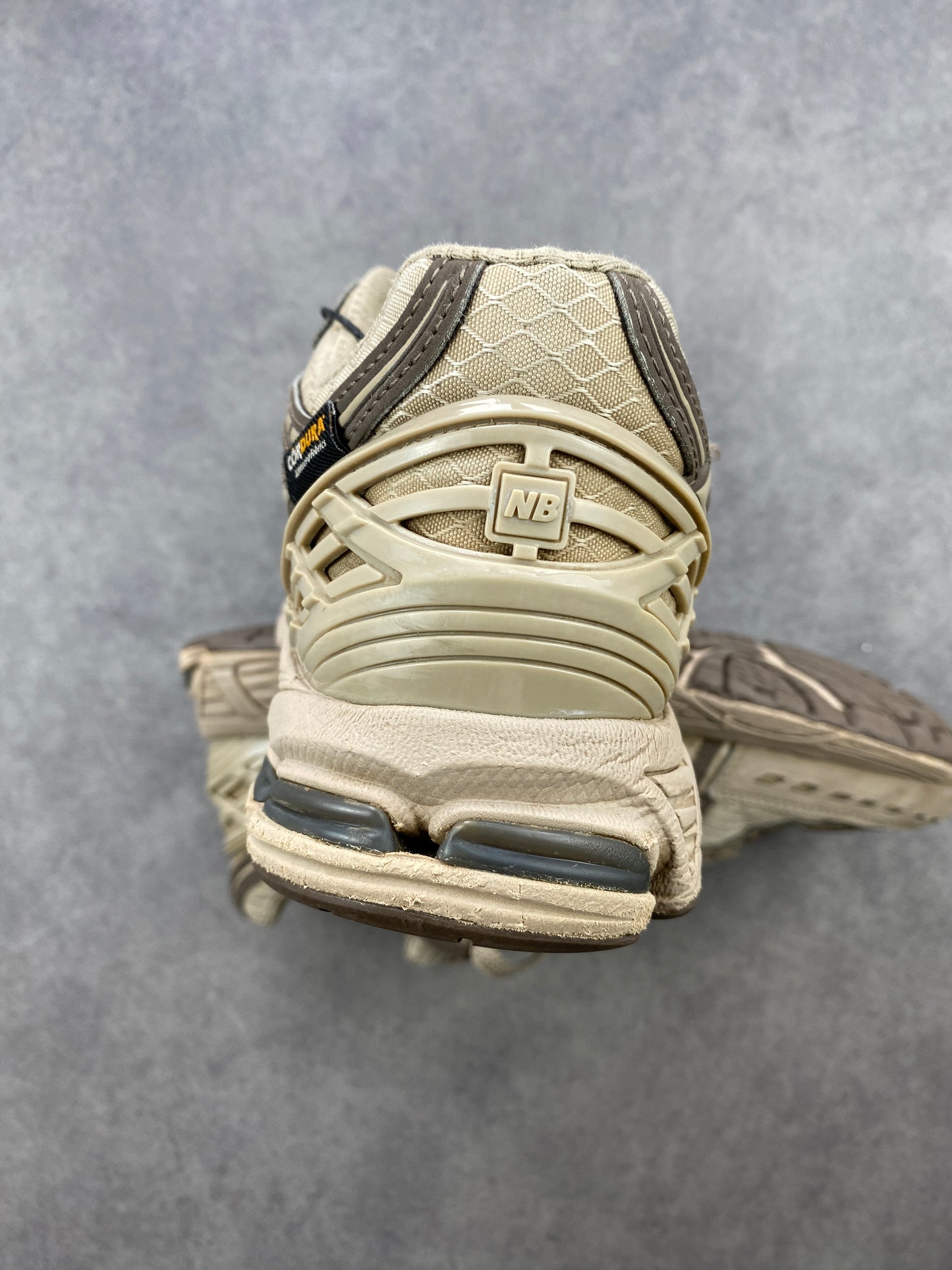 New Balance 1906R Cordura Brown Black (Courir Exclusive)