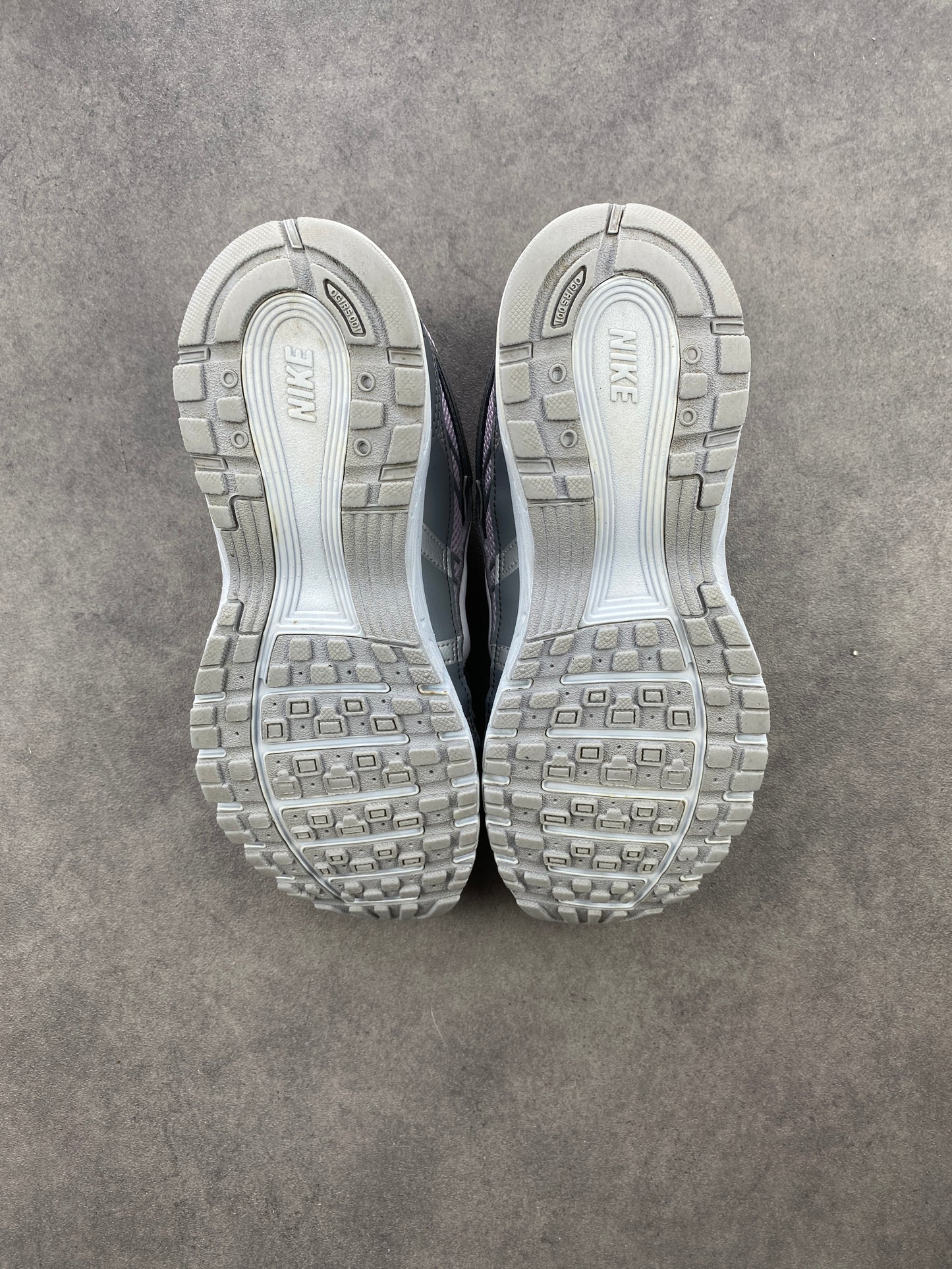 Nike P-6000 Doll Smoke Grey Metallic Silver White