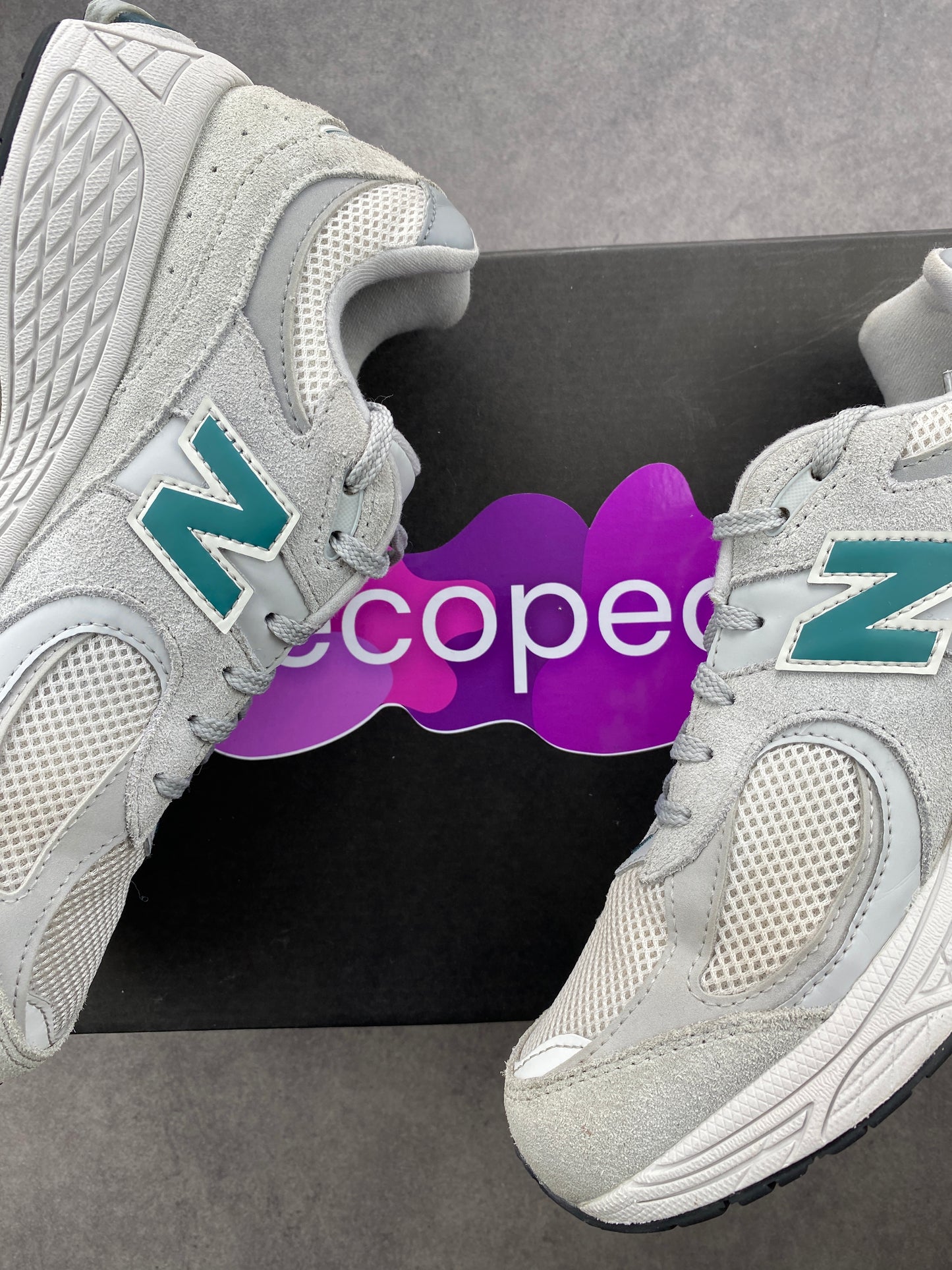 New Balance 2002R Big Zalando Exclusive Grey Teal