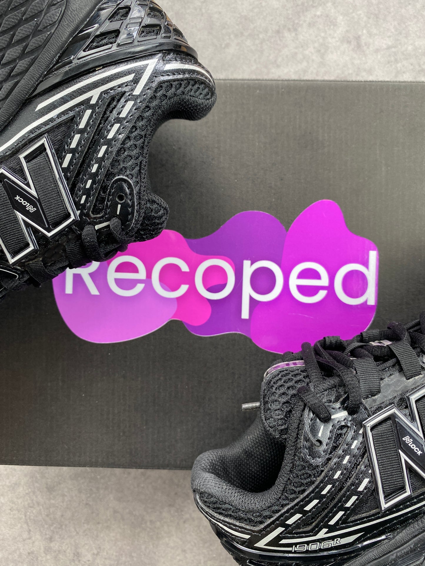 New Balance 1906 Black