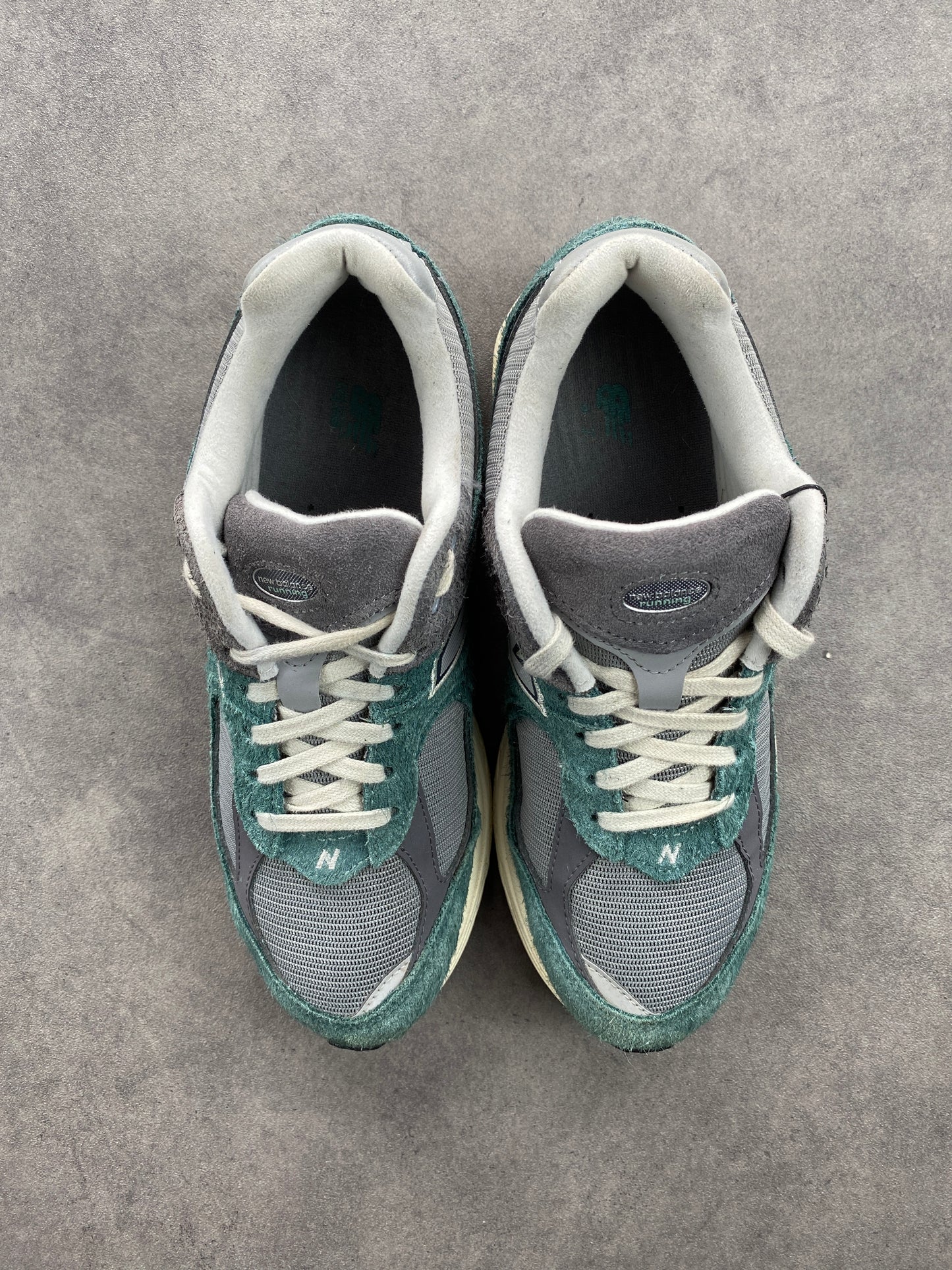New Balance 2002R New Spruce Magnet