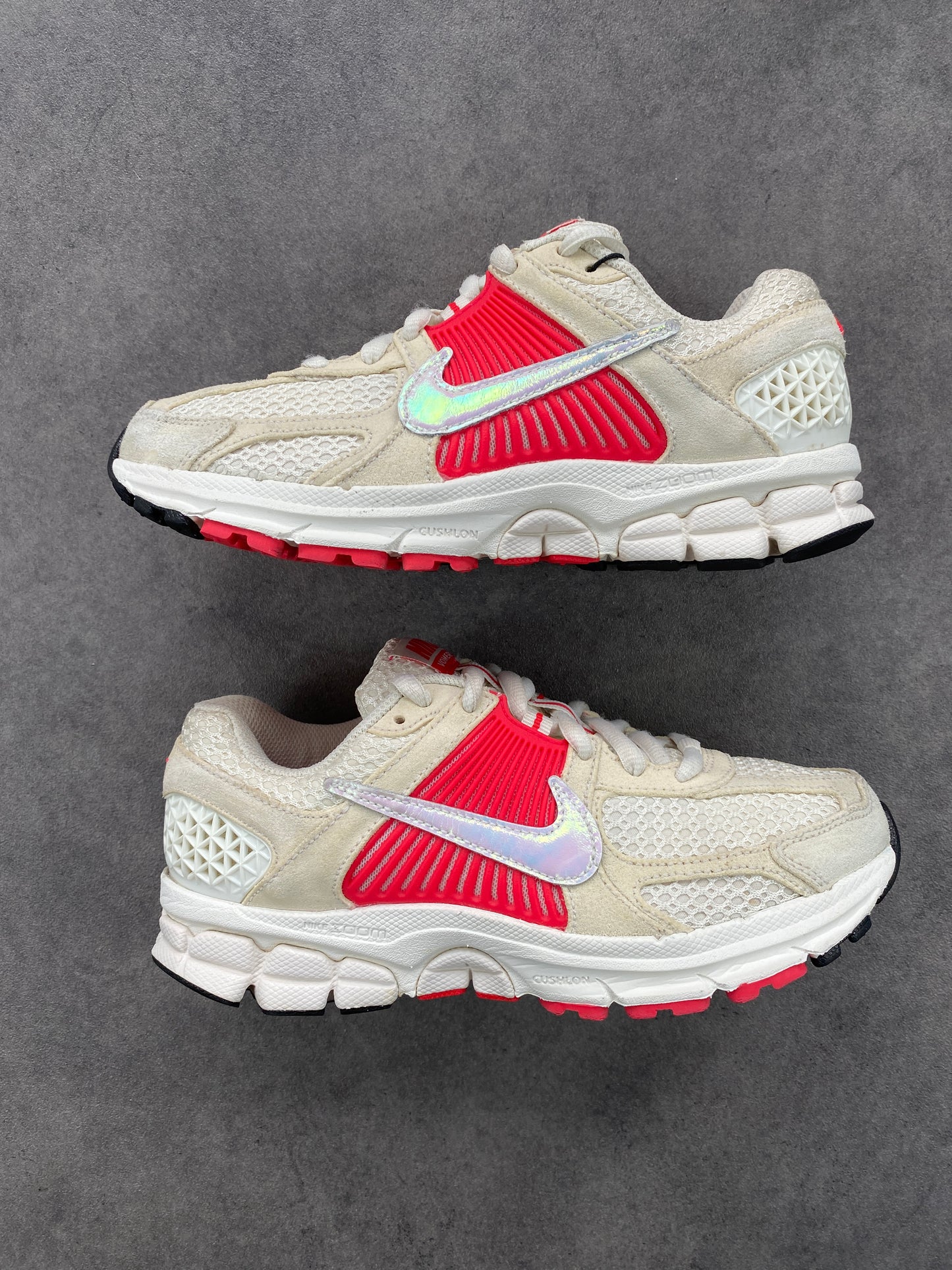 Nike Zoom Vomero 5 Siren Red