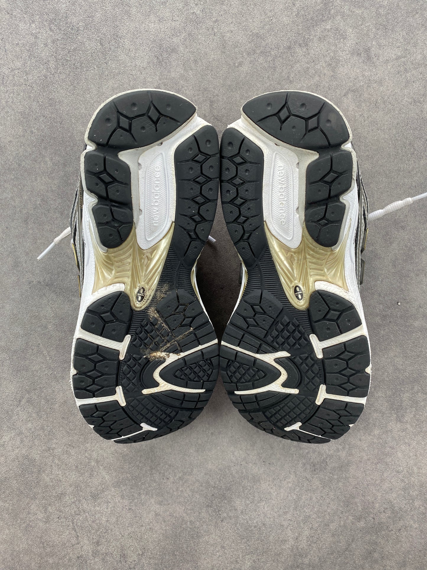 New Balance 1906R White Metallic Gold