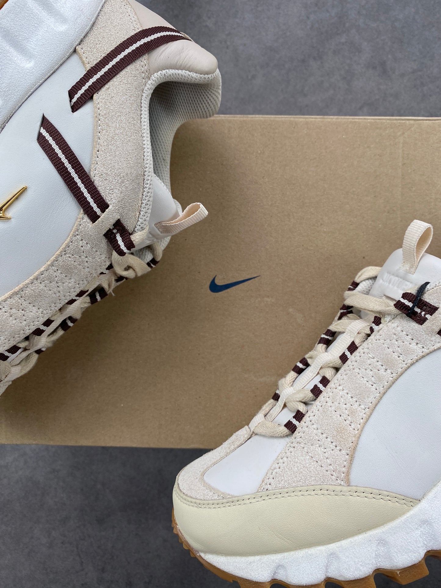 Nike Air Humara LX Jacquemus Light Bone Gold