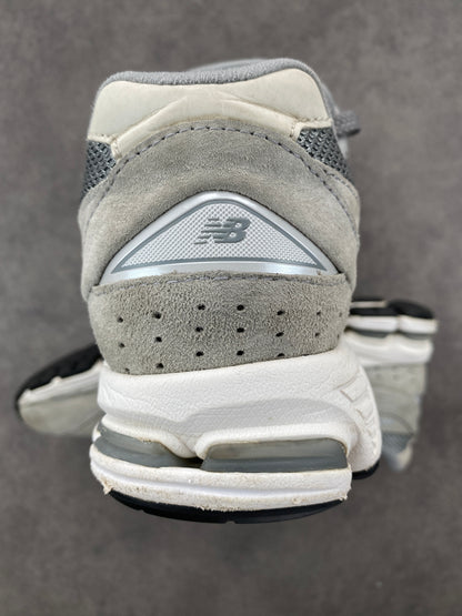 New Balance 2002R Steel Grey Orca