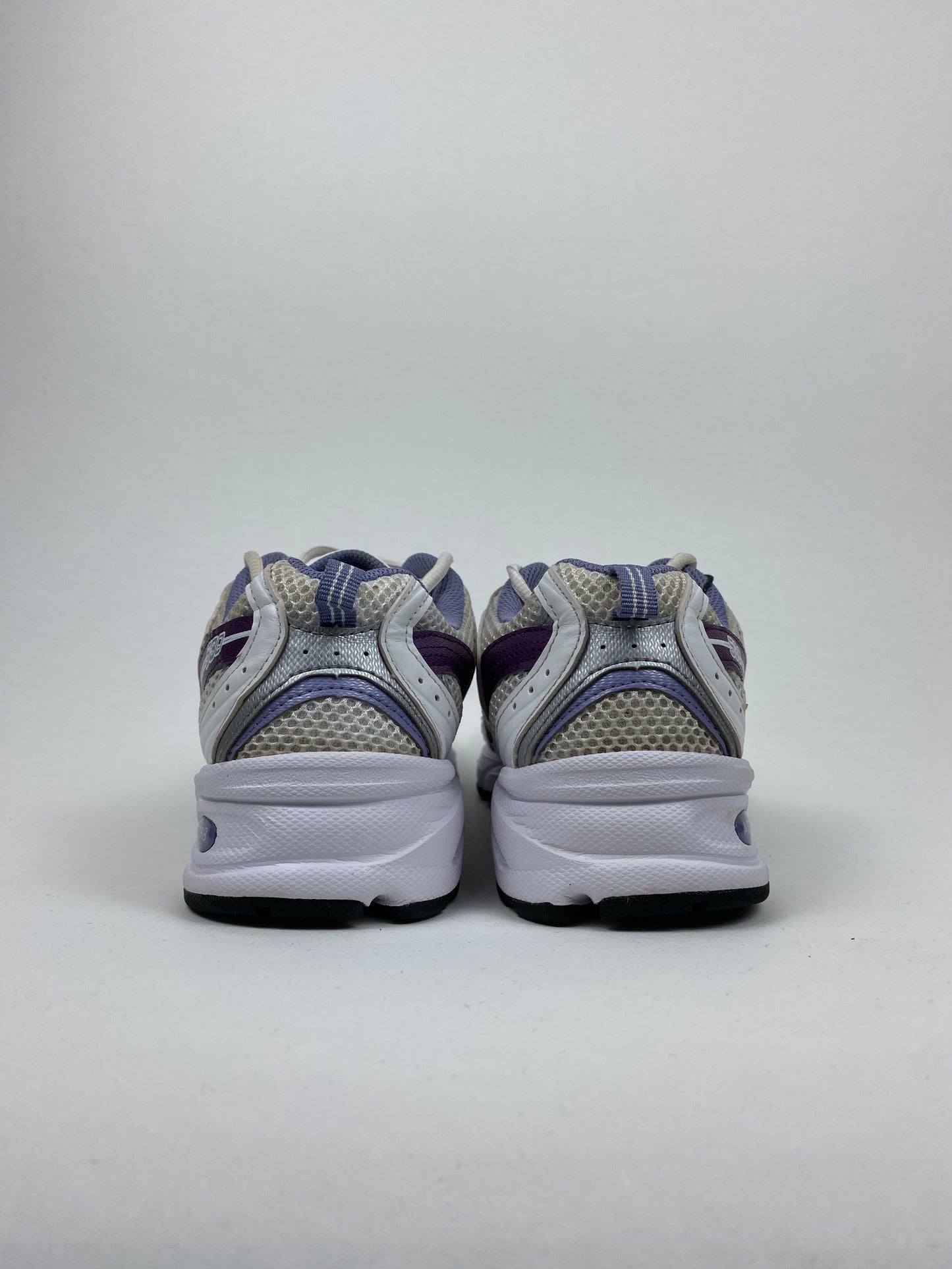 New Balance 530 White Violet (Taille 40)