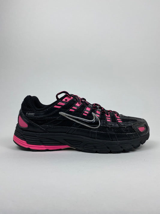 Nike P-6000 Pink Blast Metallic Silver Black (Taille 40)