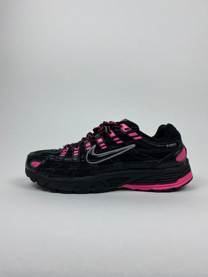 Nike P-6000 Pink Blast Metallic Silver Black (Taille 40)