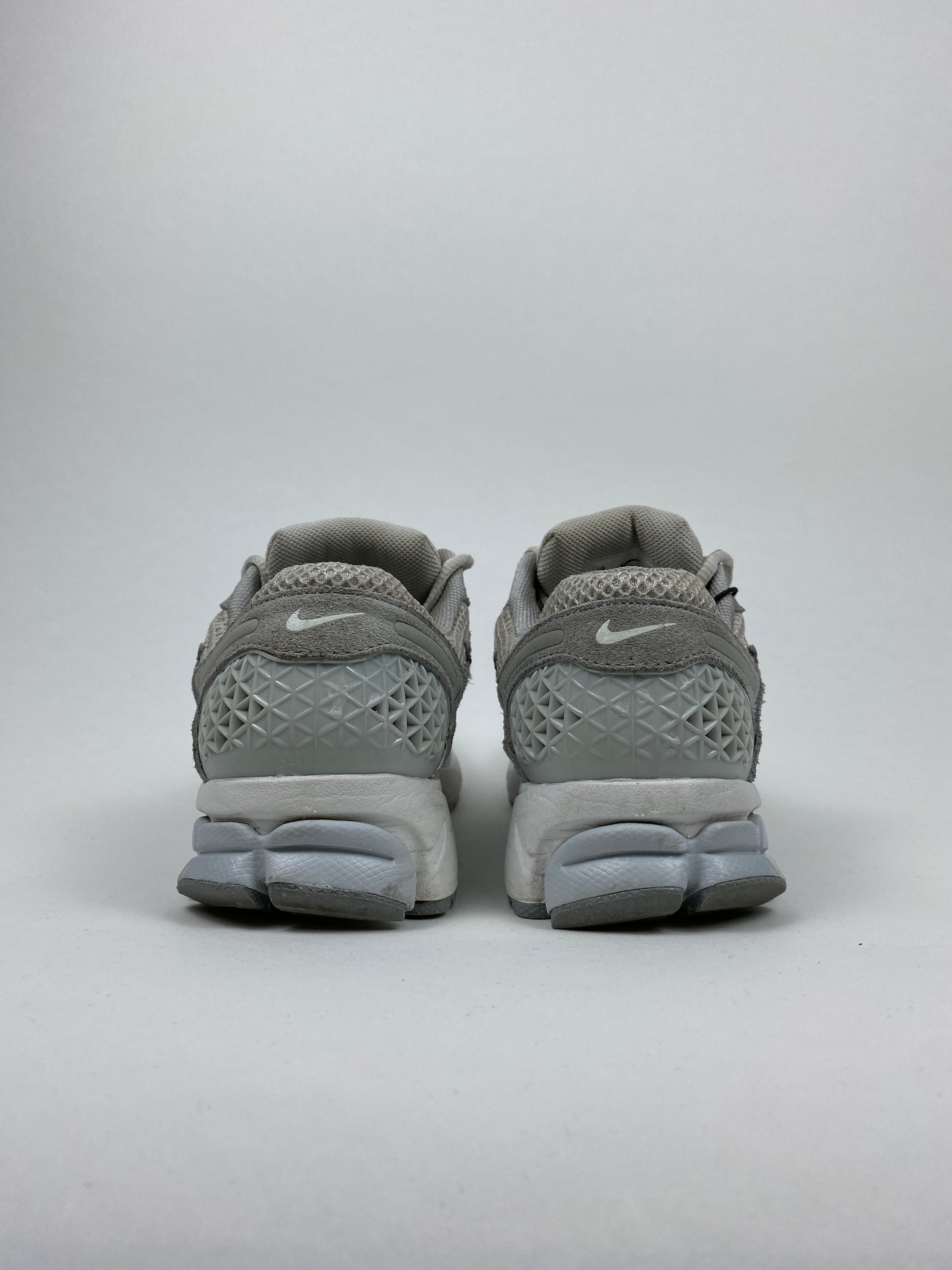 Nike Zoom Vomero 5 Pure Platinum Platinum Tint Wolf Grey Summit White (Taille 37,5)