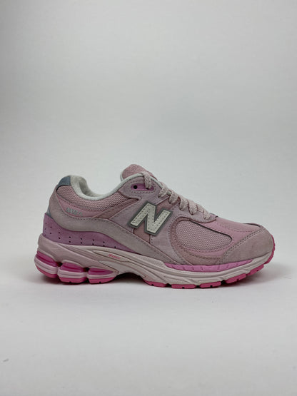 New Balance 2002R Rose (Taille 37)