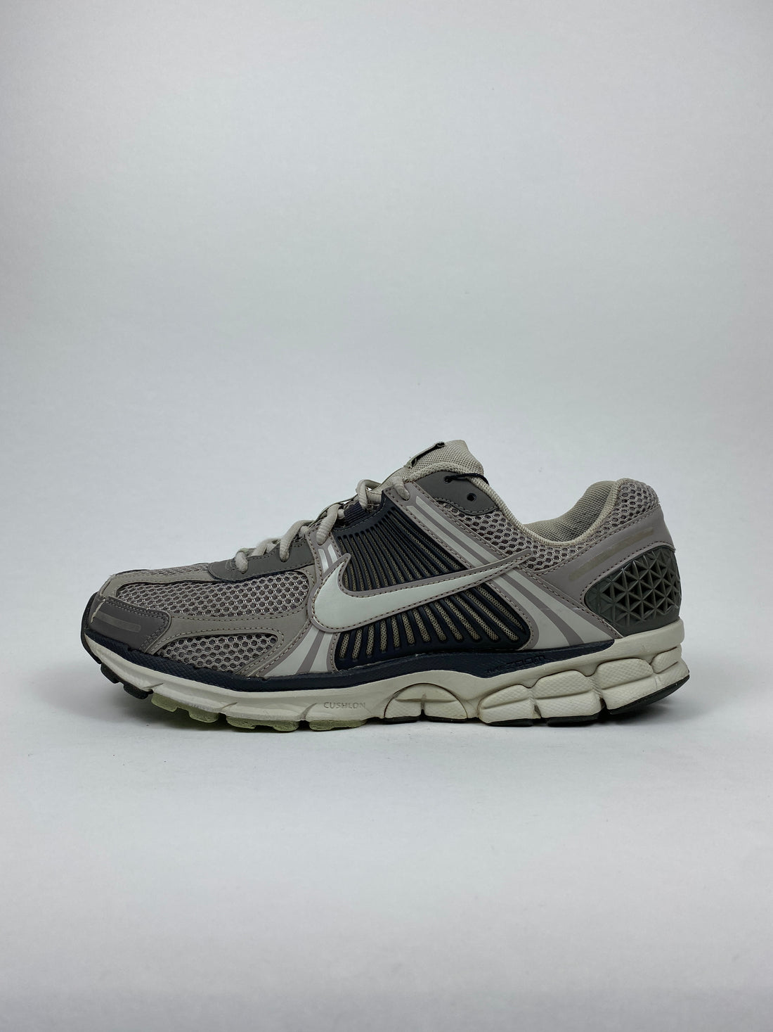Nike Zoom Vomero 5 Cobblestone Flat Pewter