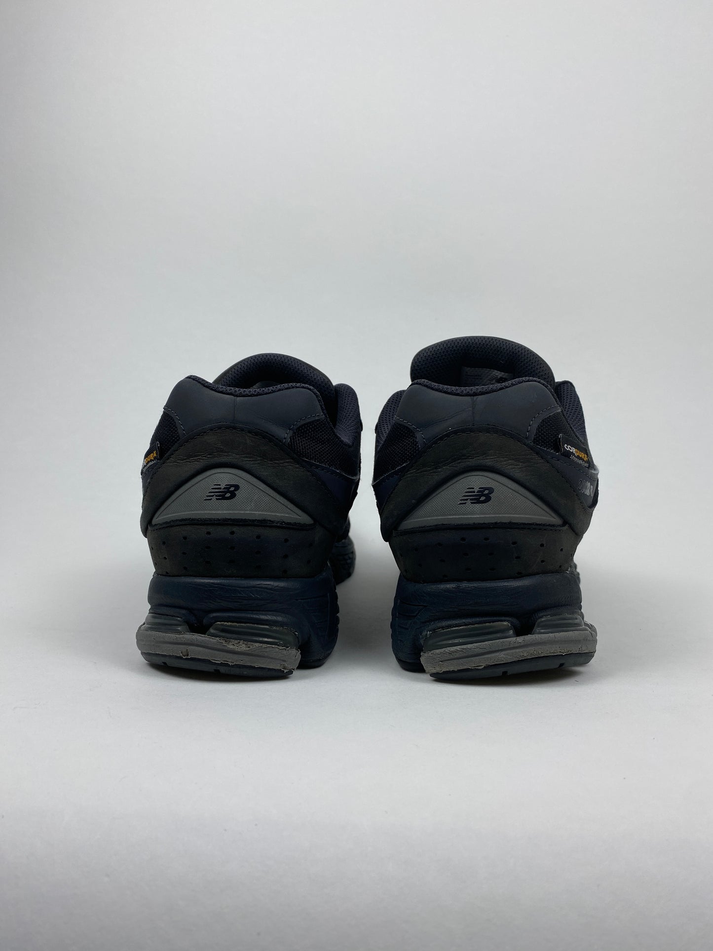 New Balance 2002R Cordura Phantom Black (Taille 44)