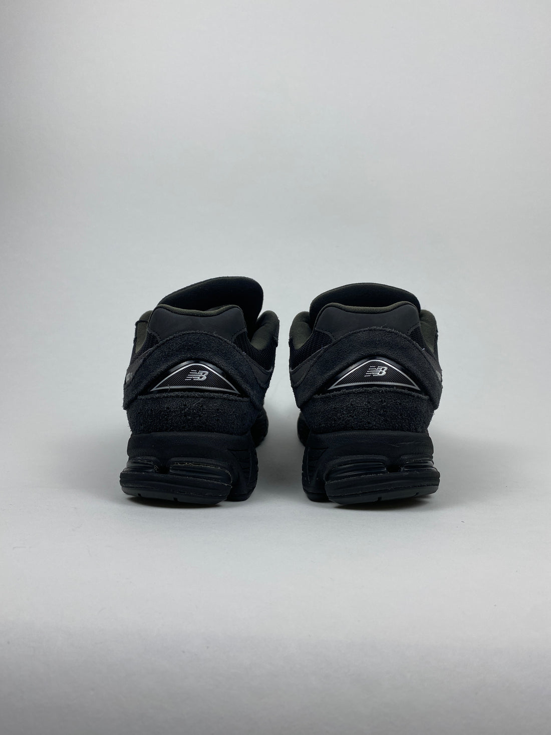 New Balance 2002R Black Silver