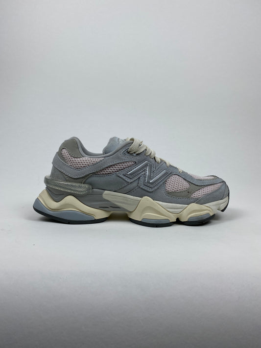 New Balance 9060 Granite Pink (Taille 37)