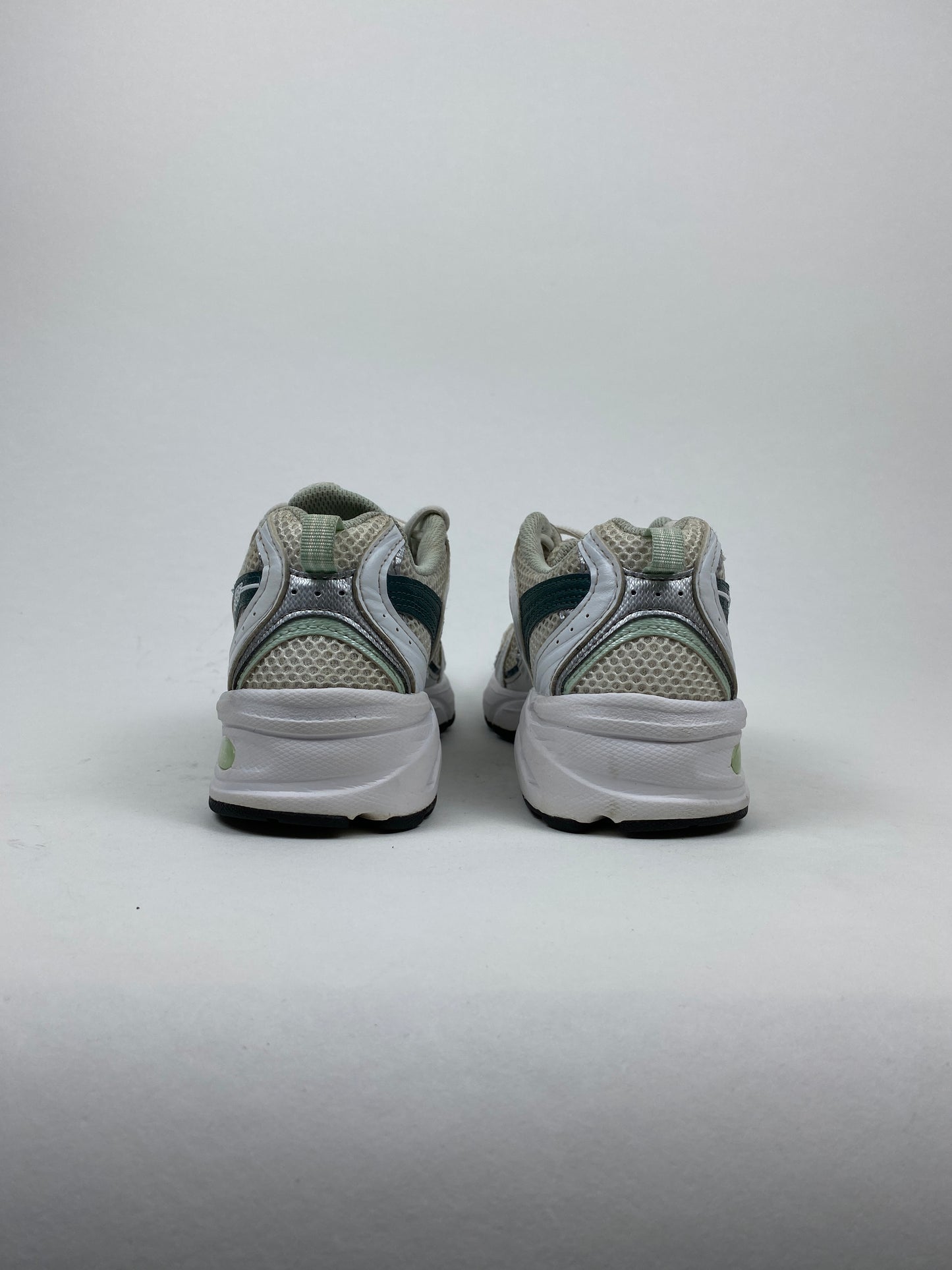 New Balance 530 White New Spruce (Taille 36)
