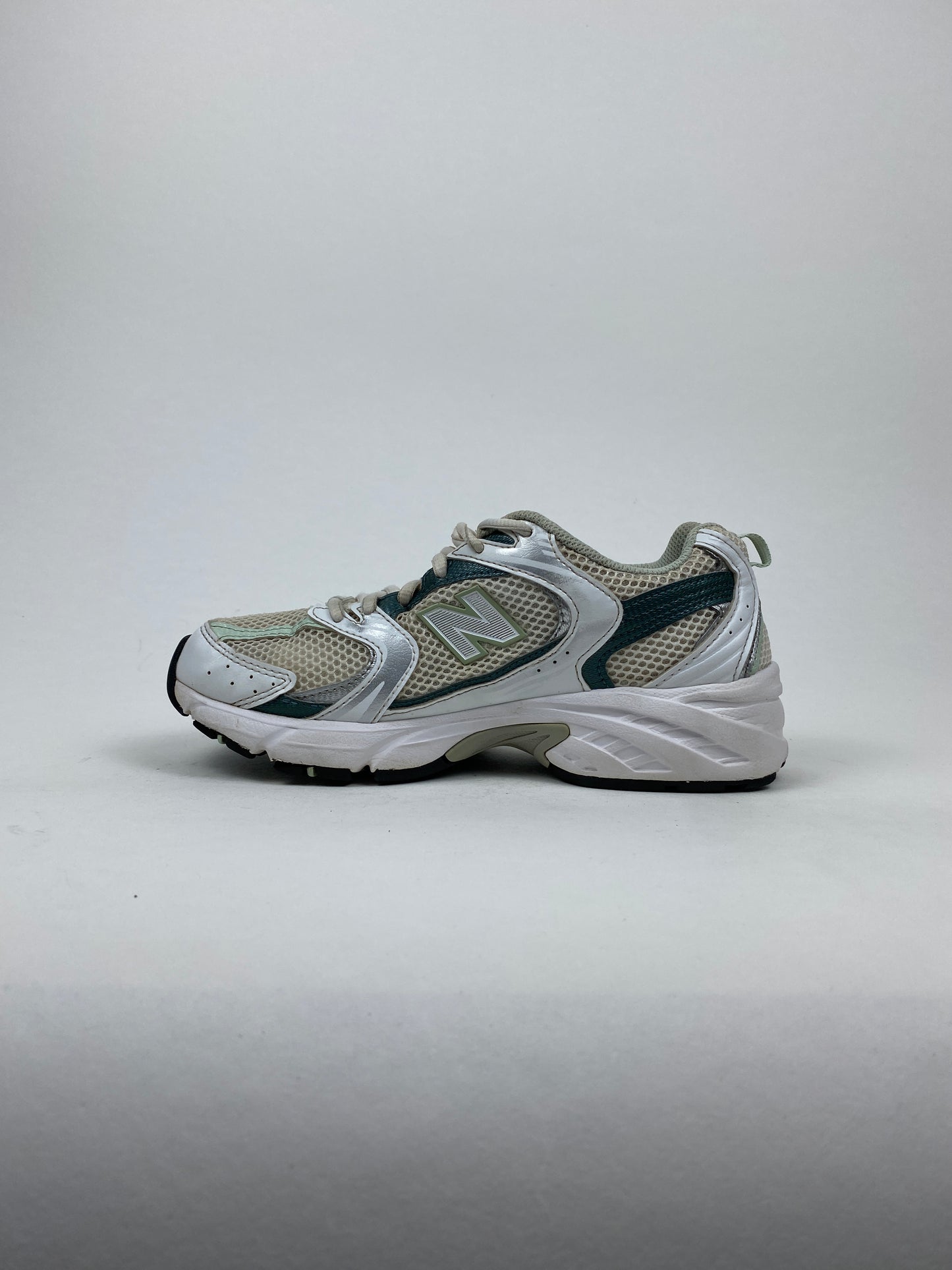 New Balance 530 White New Spruce (Taille 36)