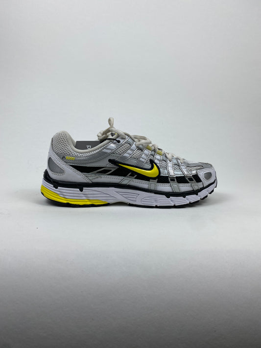 Nike P-6000 Metallic Platinum Opti Yellow (Taille 36,5)