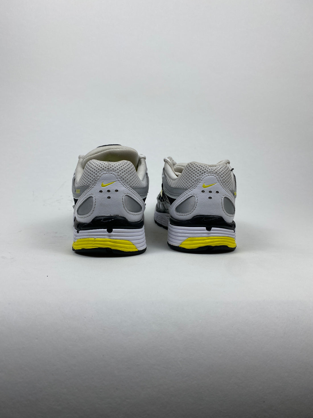 Nike P-6000 Metallic Platinum Opti Yellow
