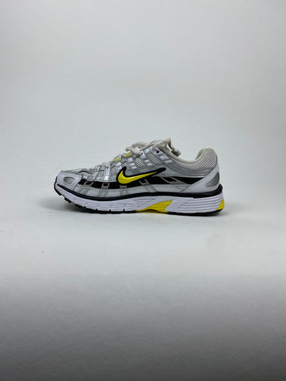 Nike P-6000 Metallic Platinum Opti Yellow (Taille 36,5)